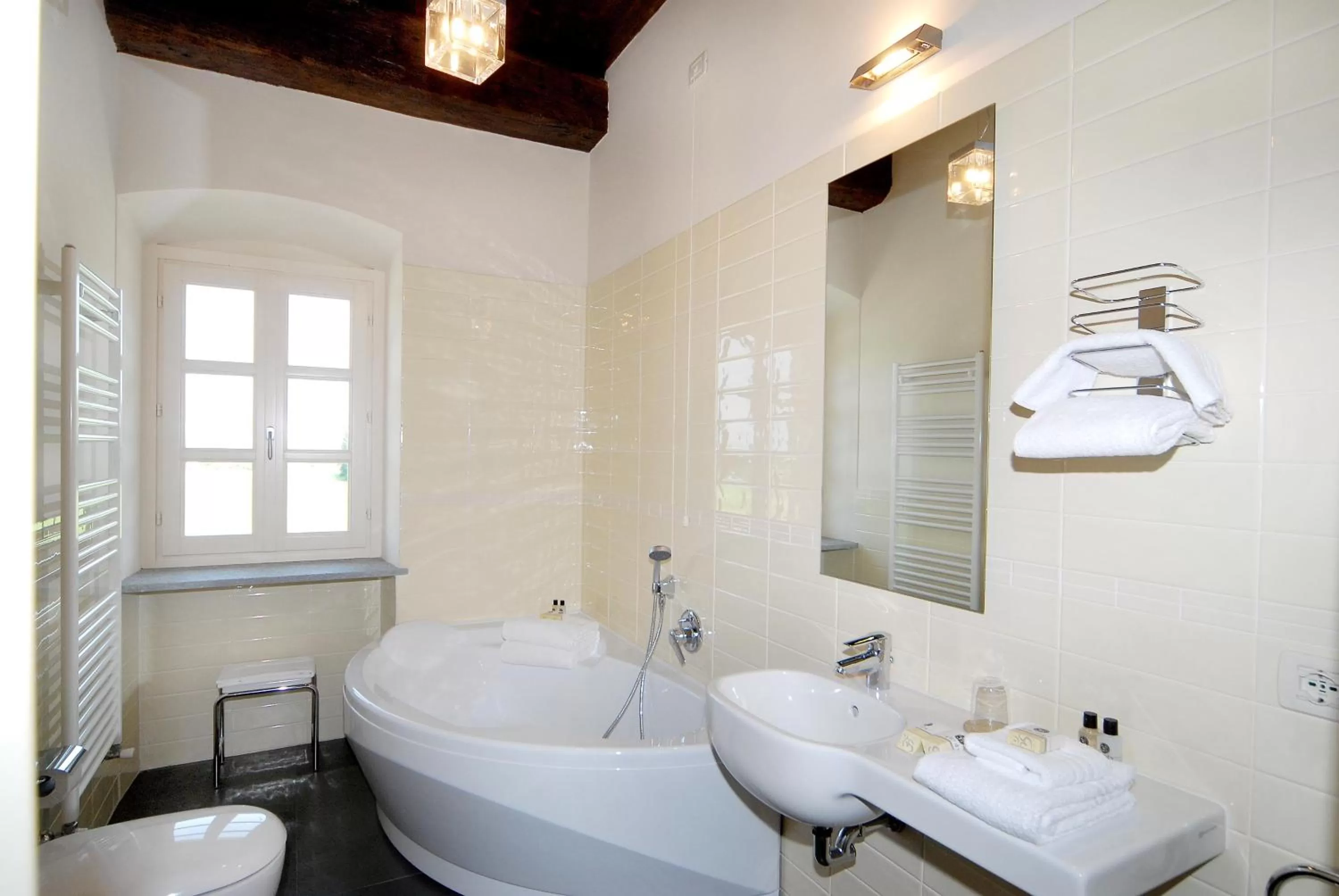 Bathroom in Hotel Antico Podere Propano