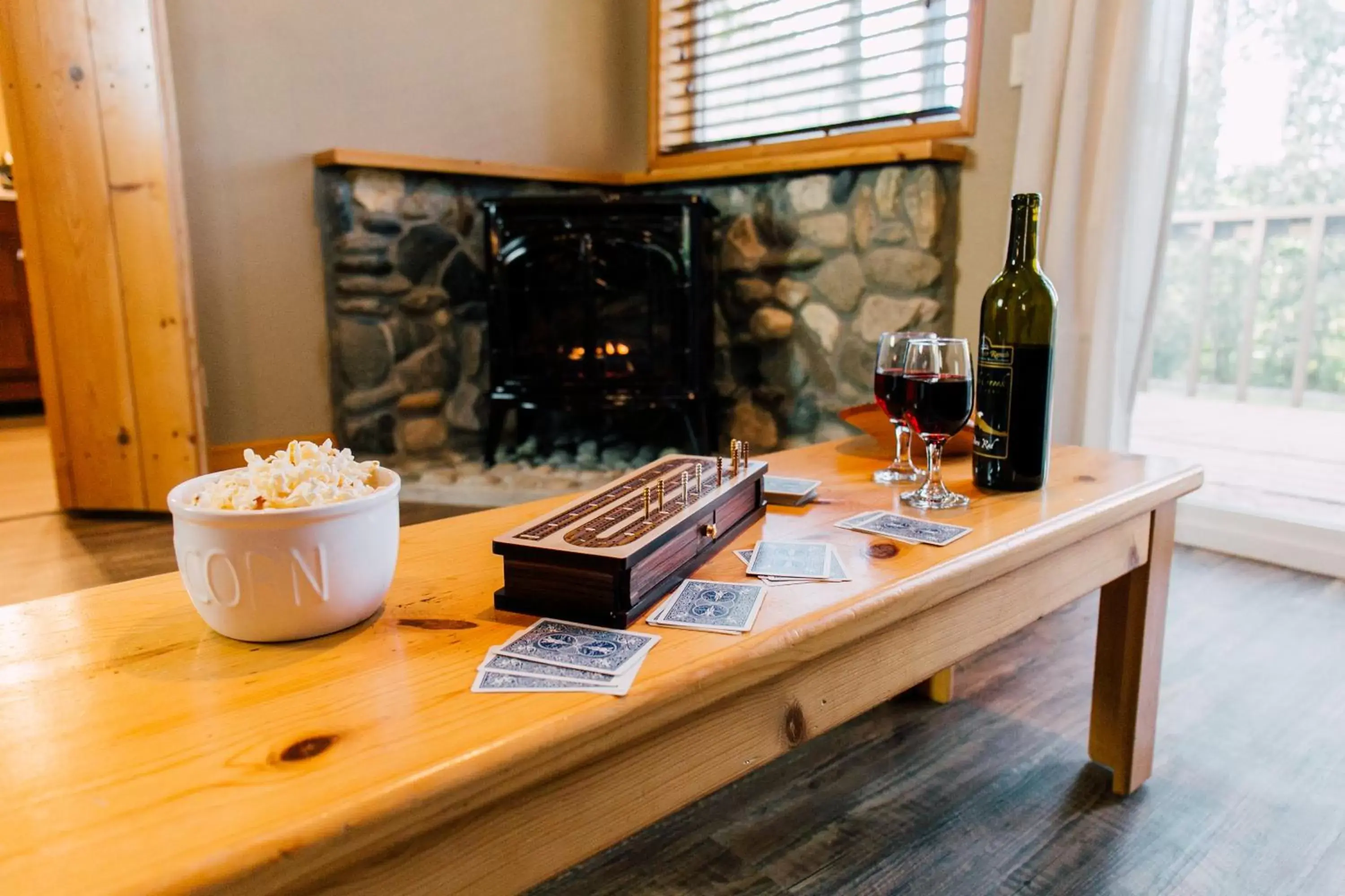 Living room in Pine River Ranch B&B