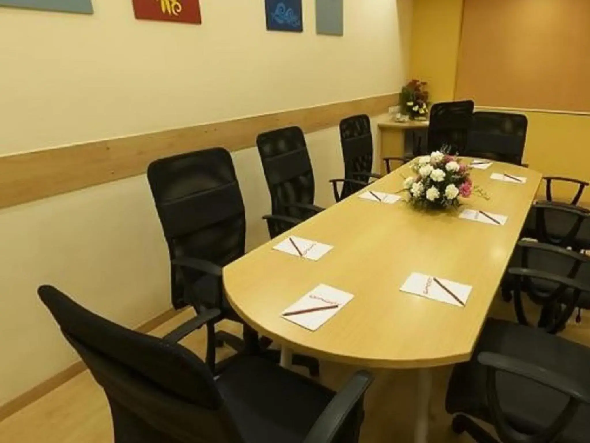 Business facilities in Ginger Faridabad