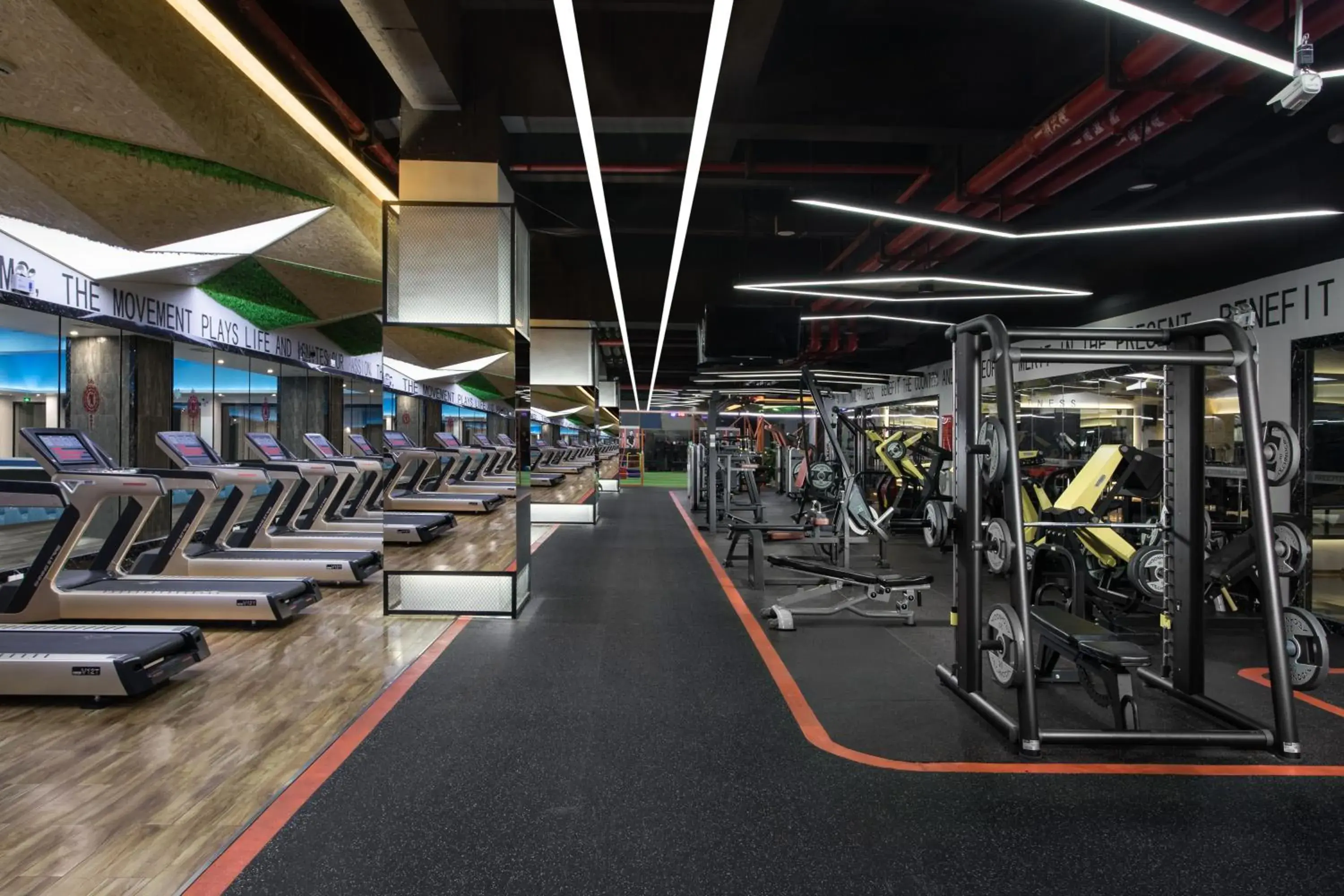 Fitness centre/facilities in Holiday Inn Guiyang City Center by IHG Fitness centre/facilities in Holiday Inn Guiyang City Center by IHG
