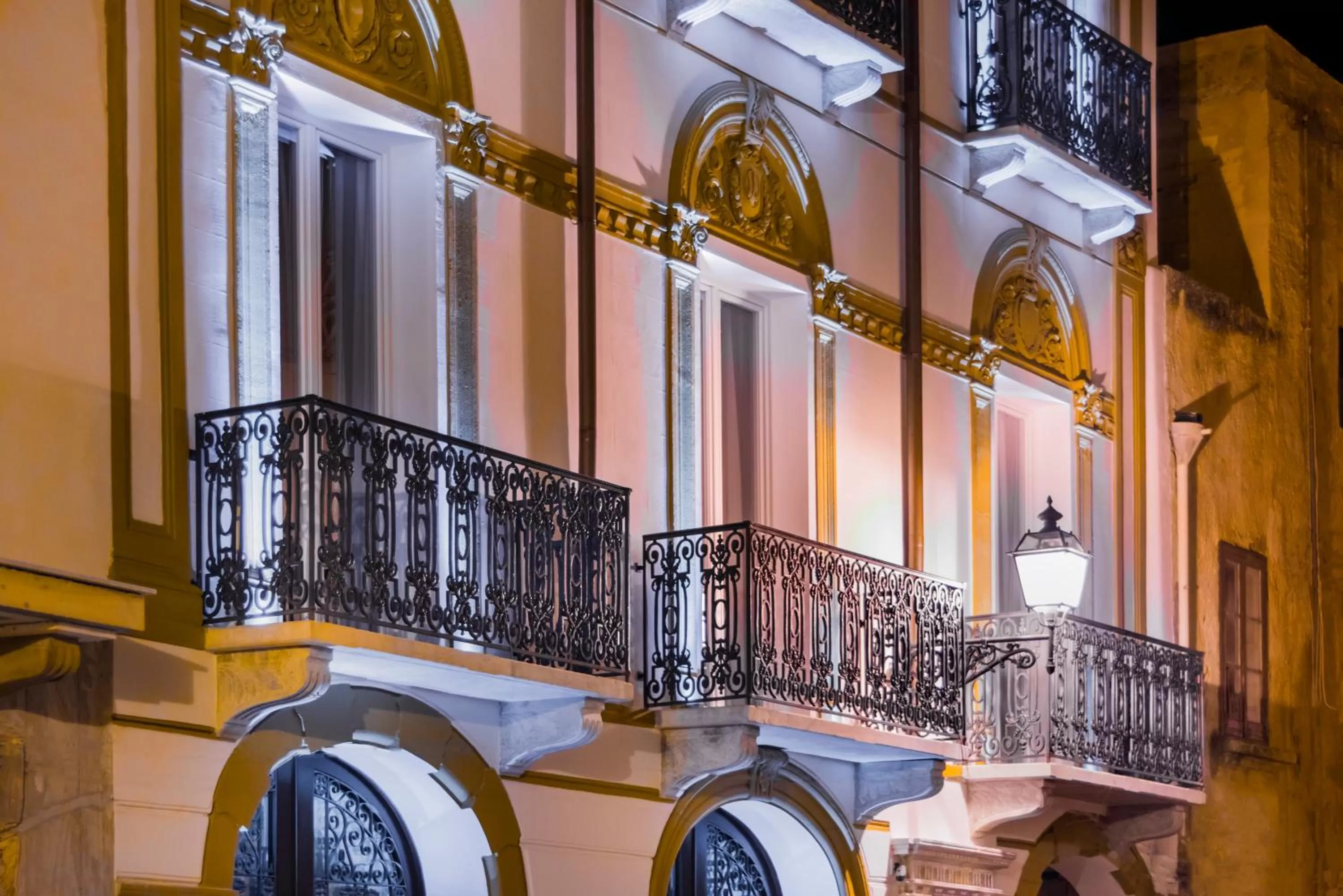 Property building in Viacolvento