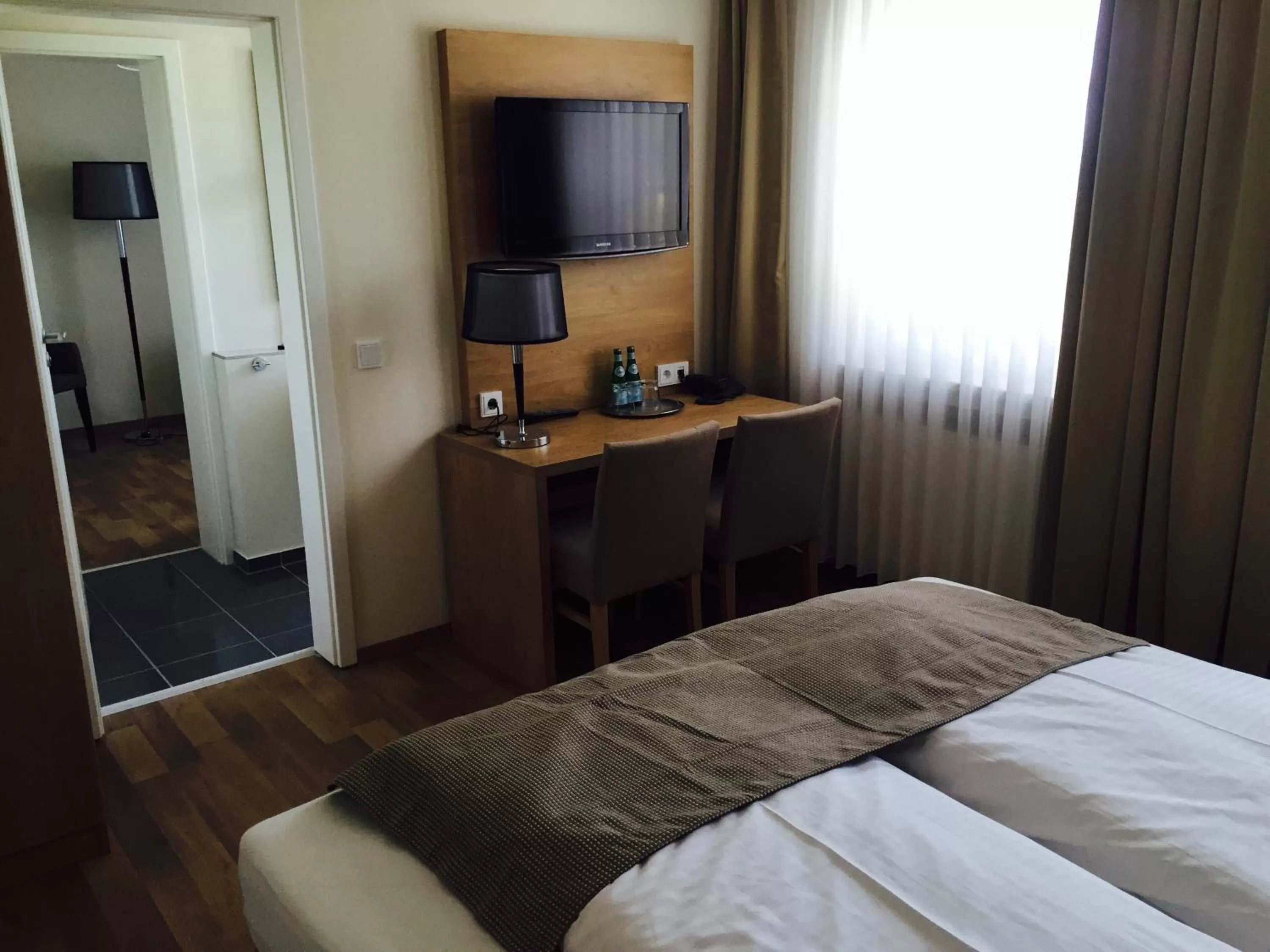 Photo of the whole room, Bed in Hotel & Restaurant Rizzelli Superior