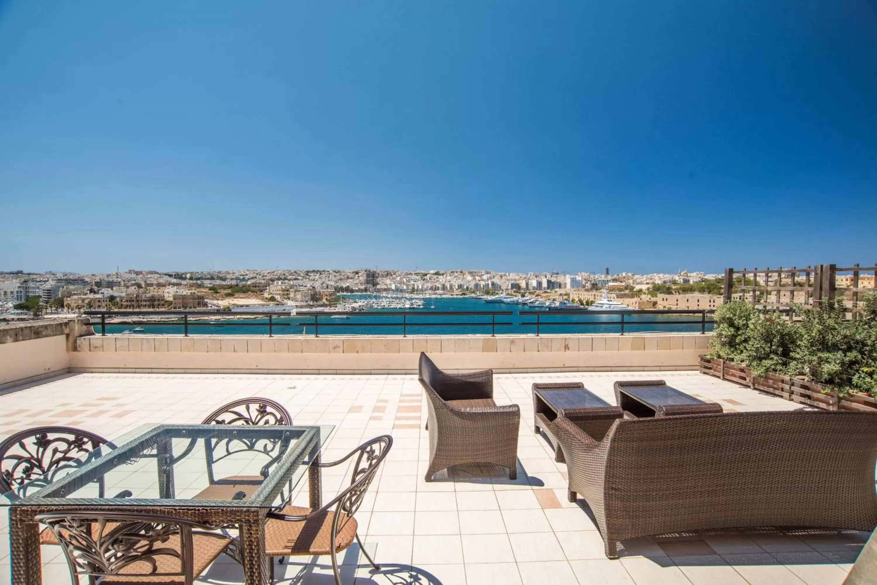 Balcony/Terrace in Grand Hotel Excelsior