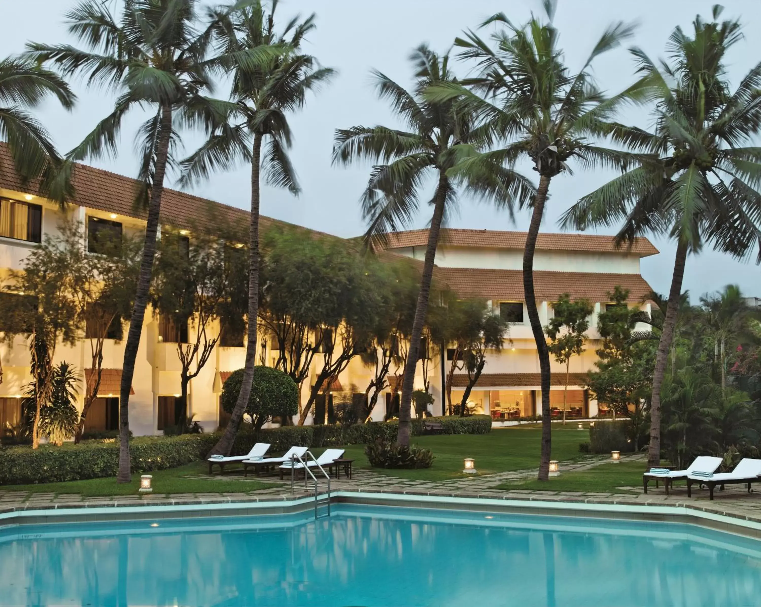 Facade/entrance, Swimming Pool in Trident Chennai