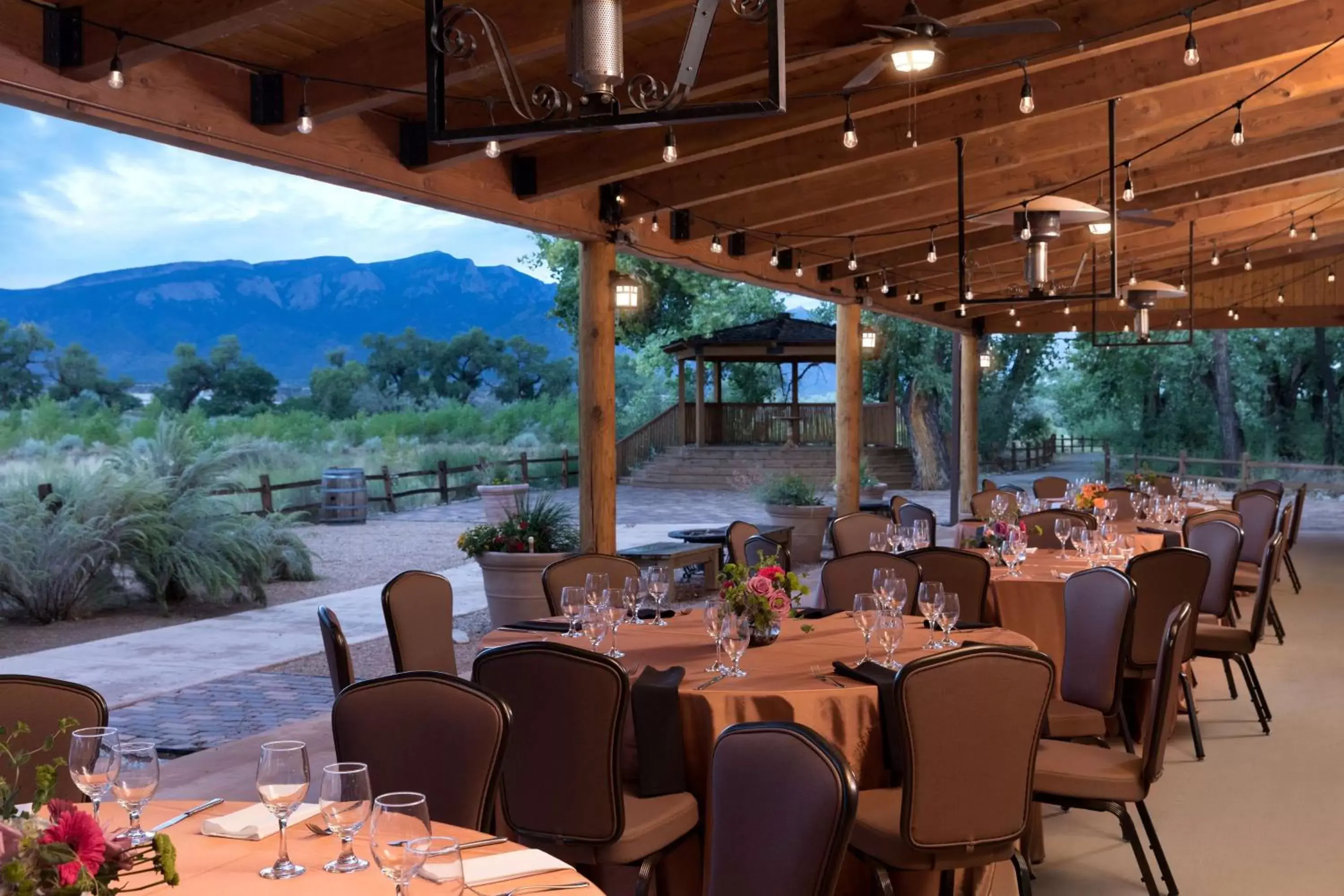 On site, Restaurant/Places to Eat in Hyatt Regency Tamaya South Santa Fe