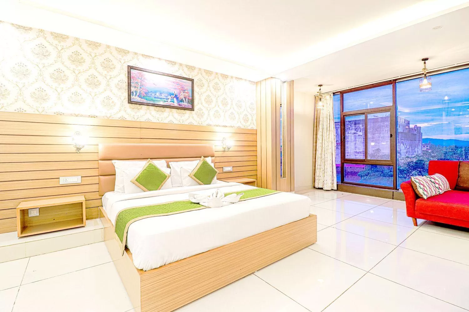 Bed in The Glory Hotel