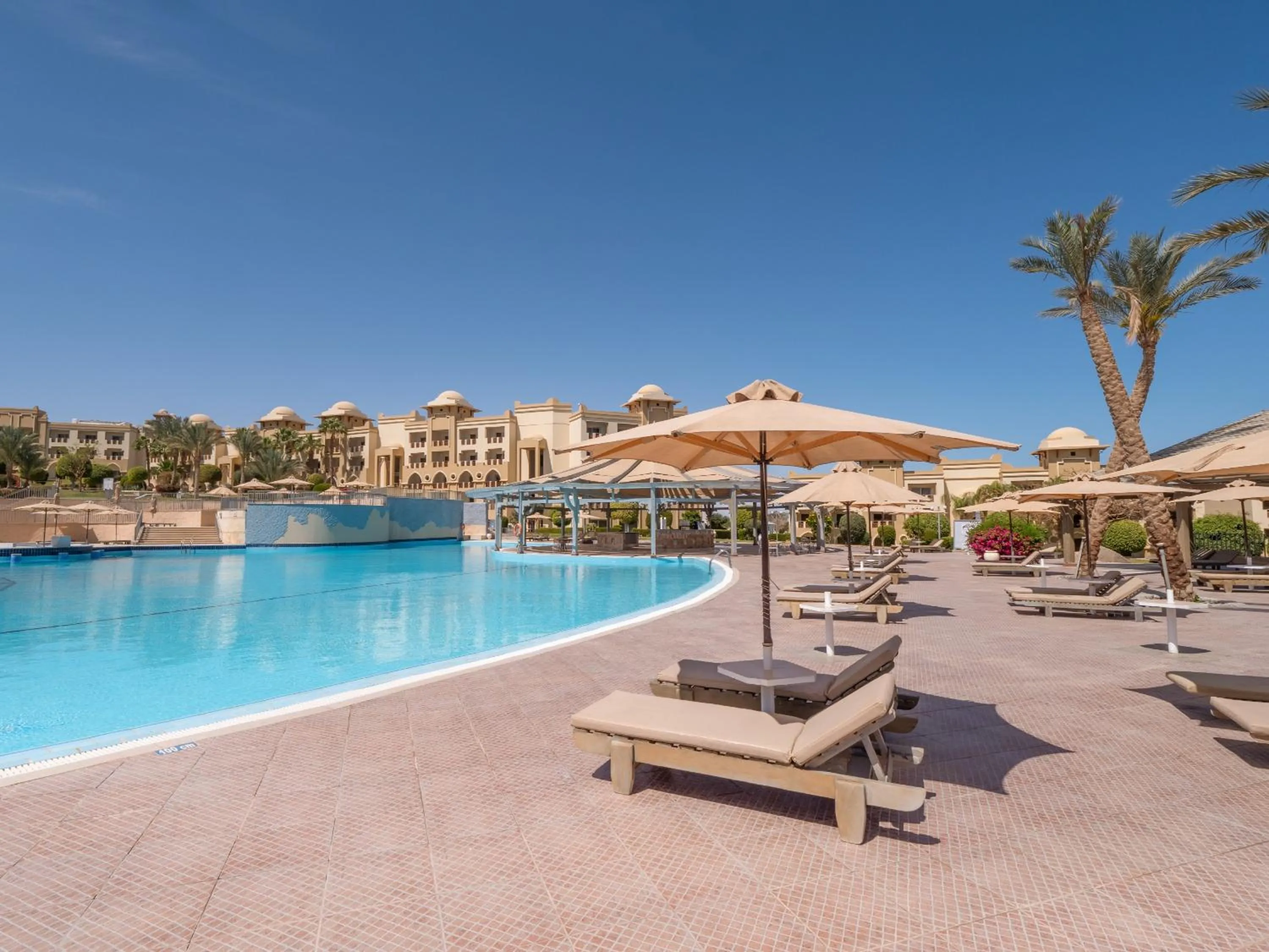 Swimming pool in Serenity Alpha Beach - Ex Serenity Makadi Beach