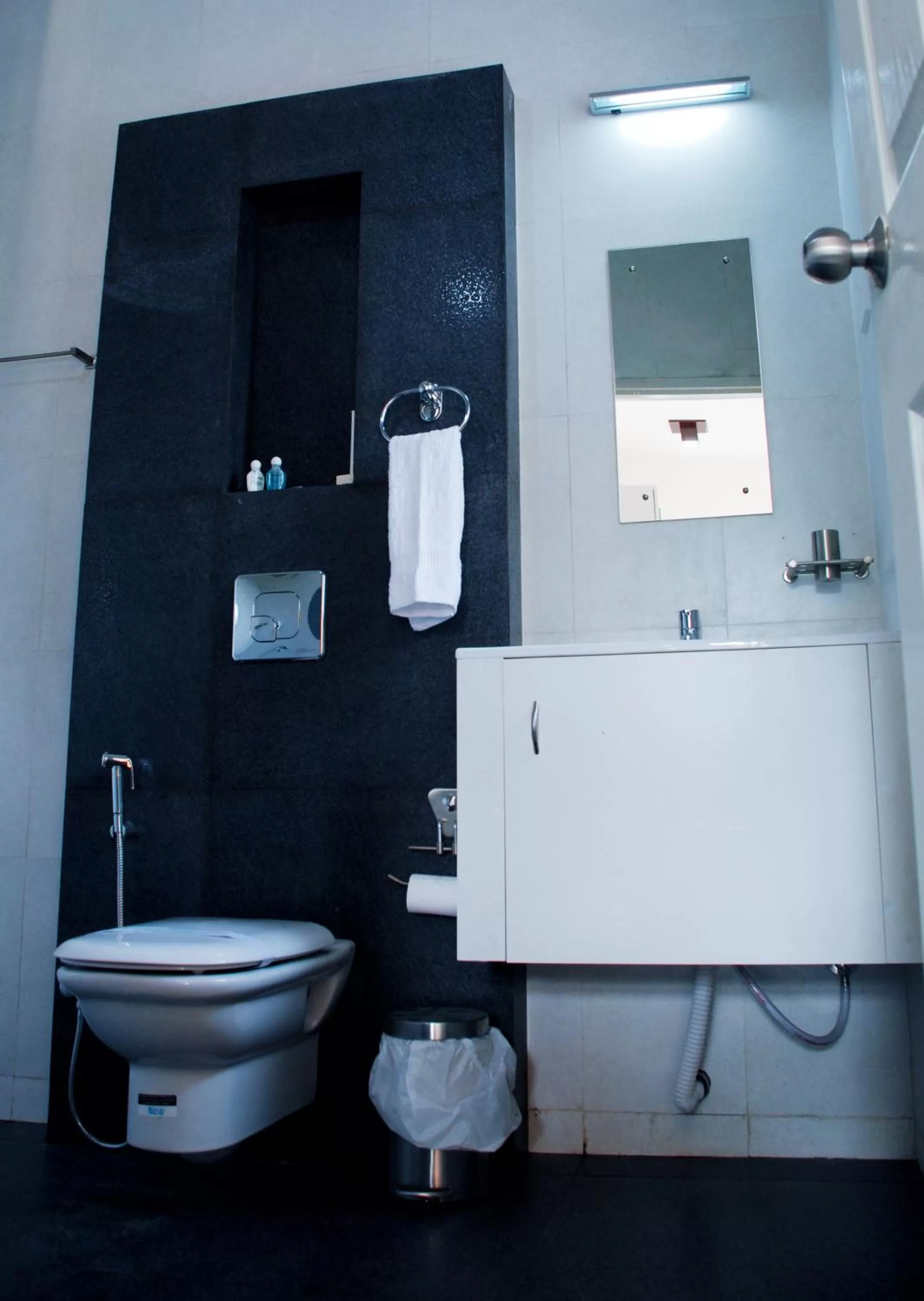 Bathroom in Gruenberg Tea Plantation Haus