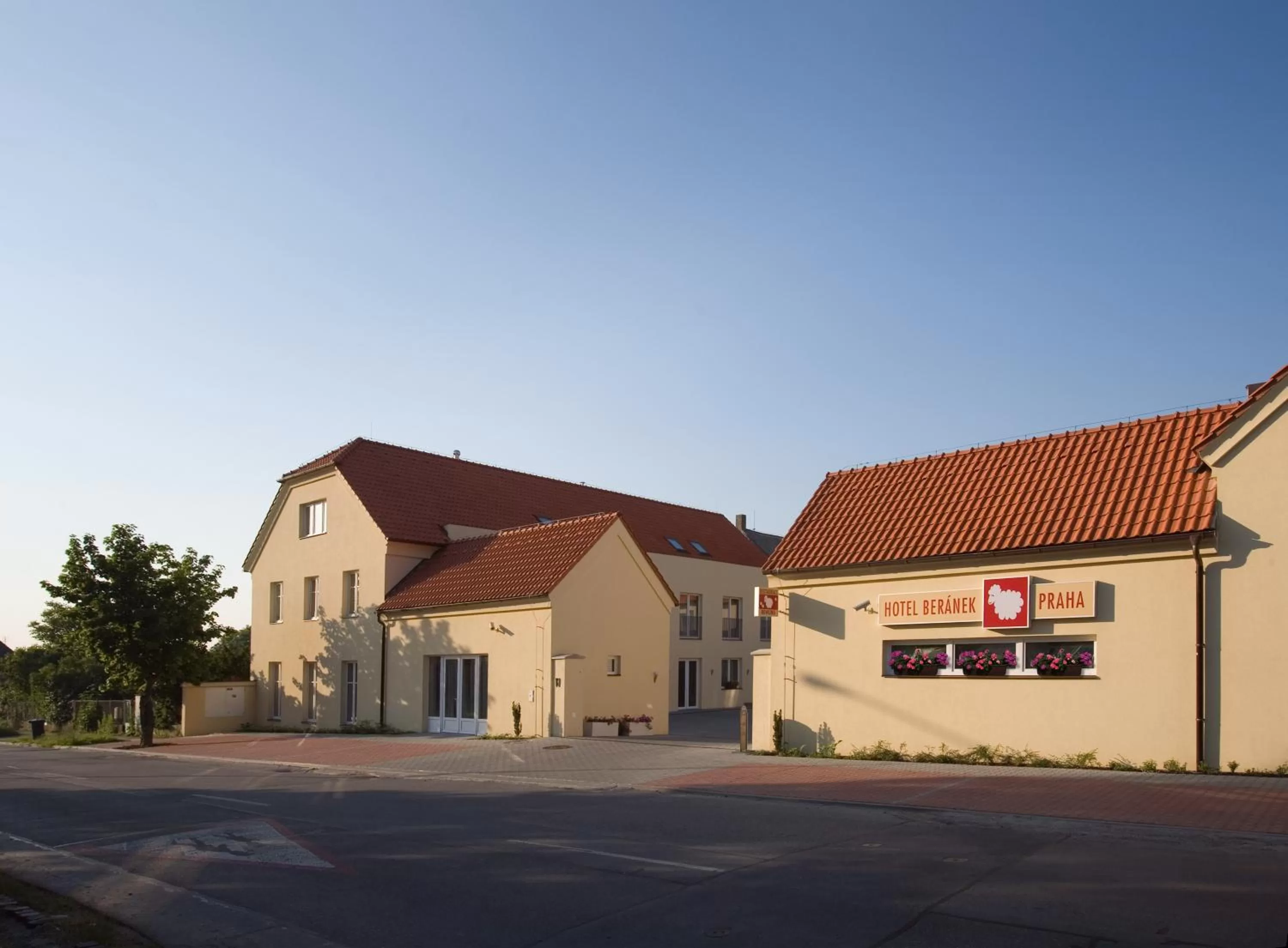 Off site in Dolce Villa