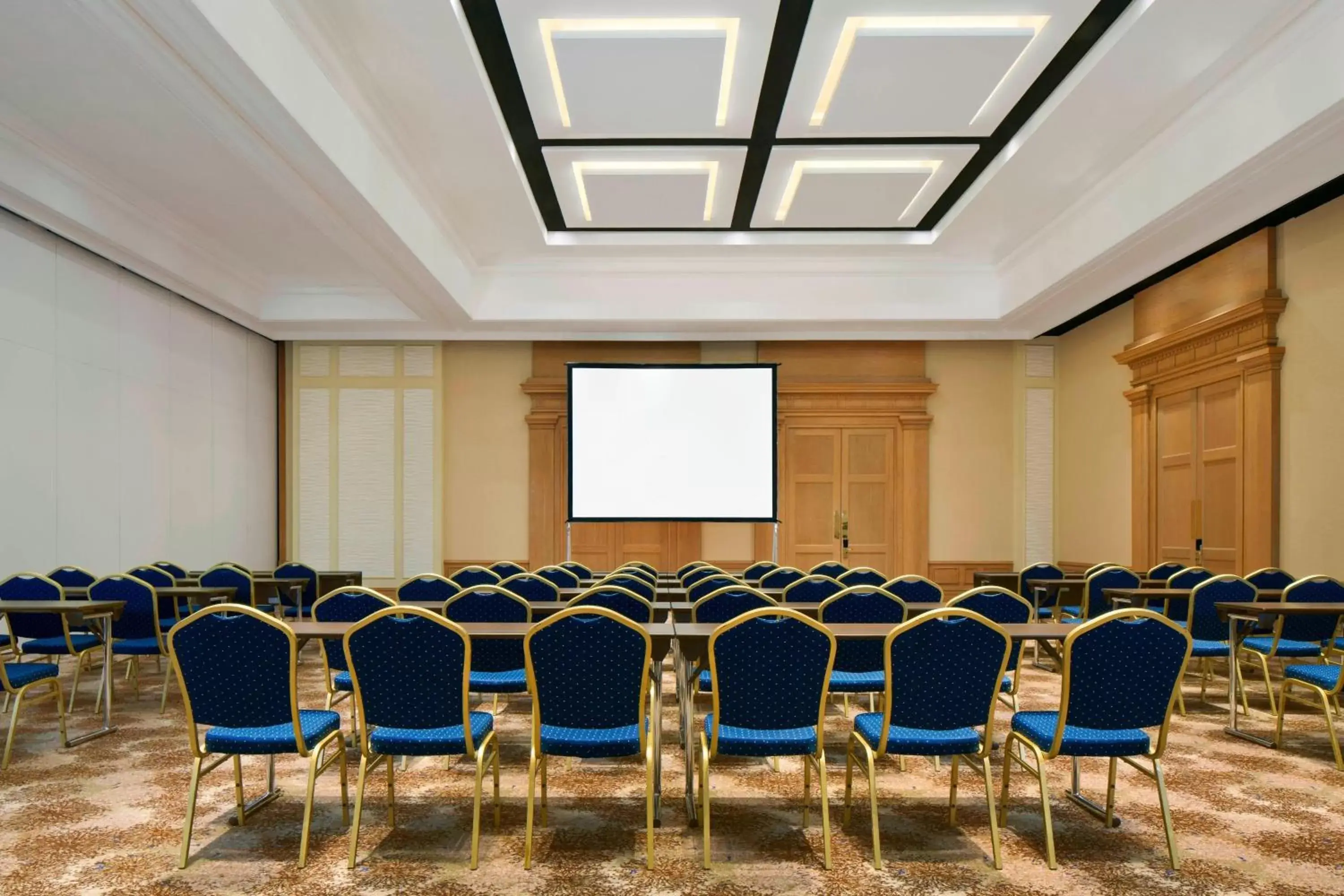 Meeting/conference room in The Westin Dragonara Resort, Malta