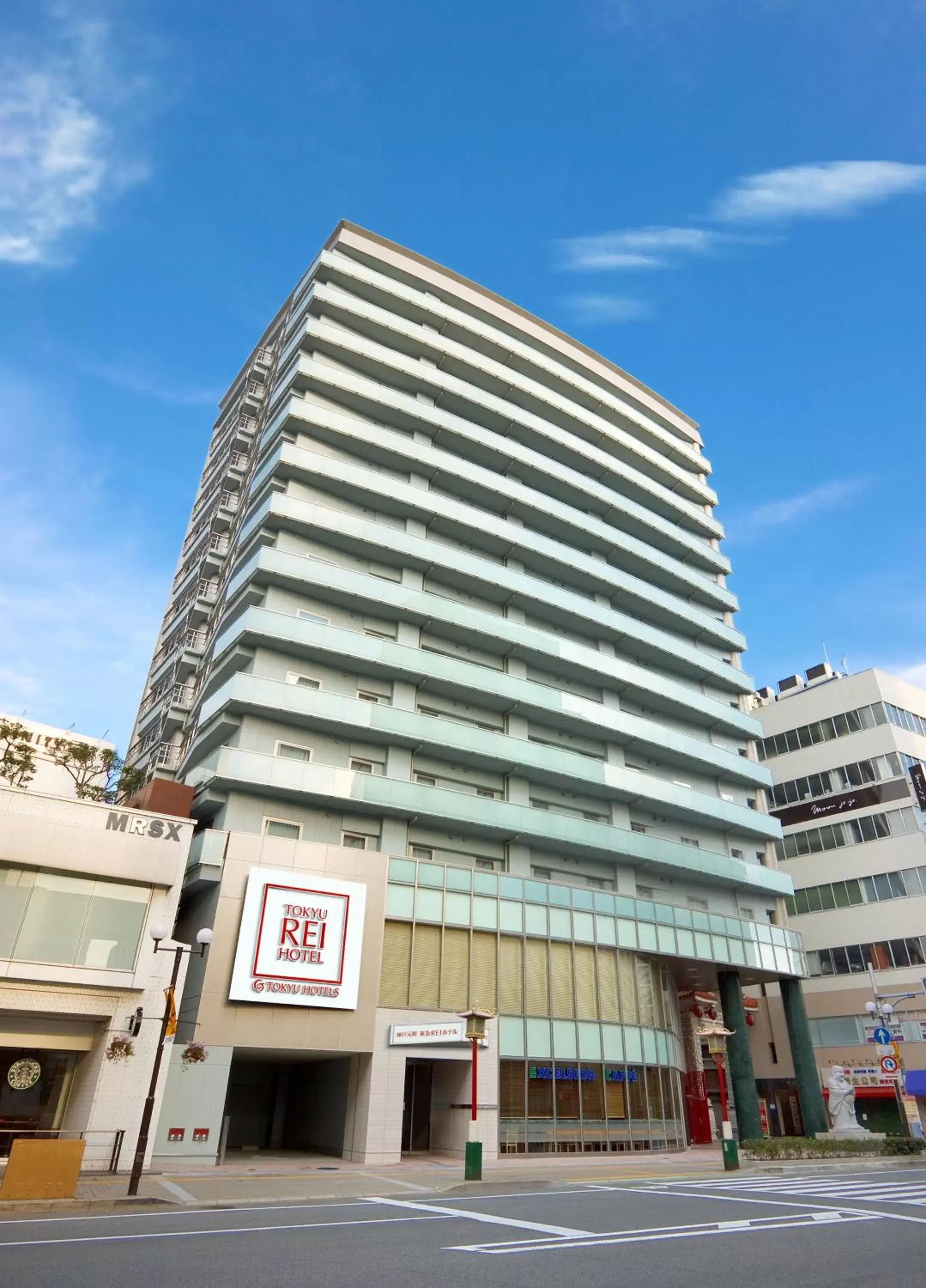 Property Building in Kobe Motomachi Tokyu REI Hotel