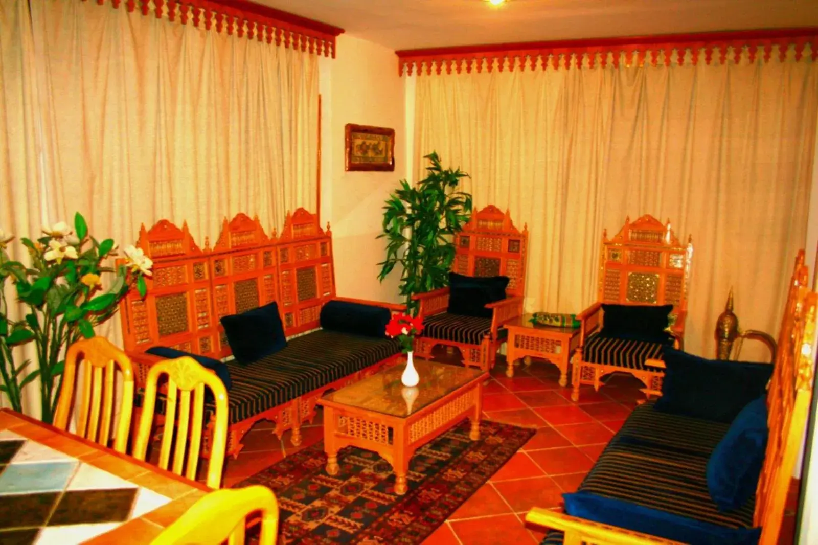 Living room, Seating Area in Kuwait Palace Hotel