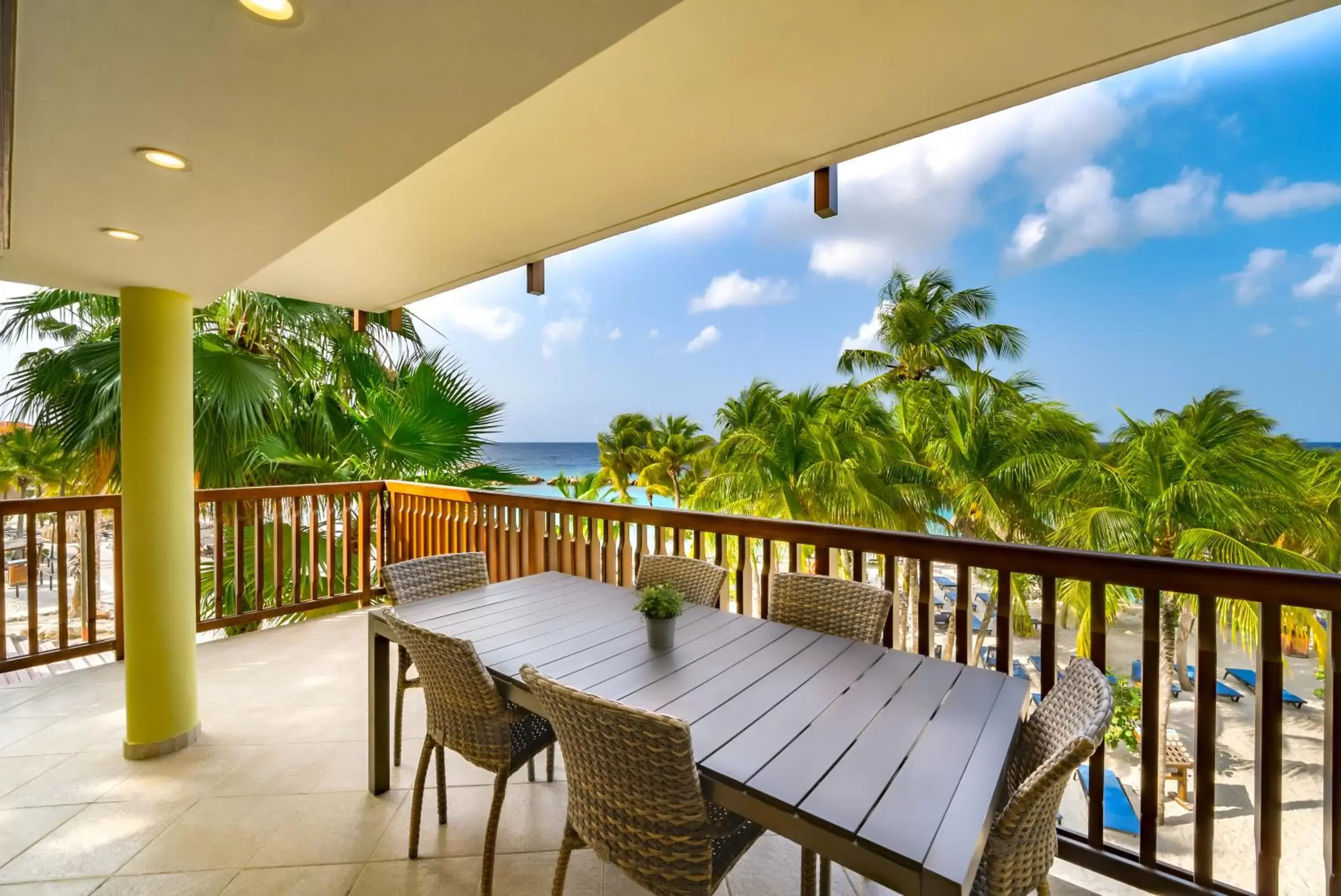 Balcony/Terrace in LionsDive Beach Resort