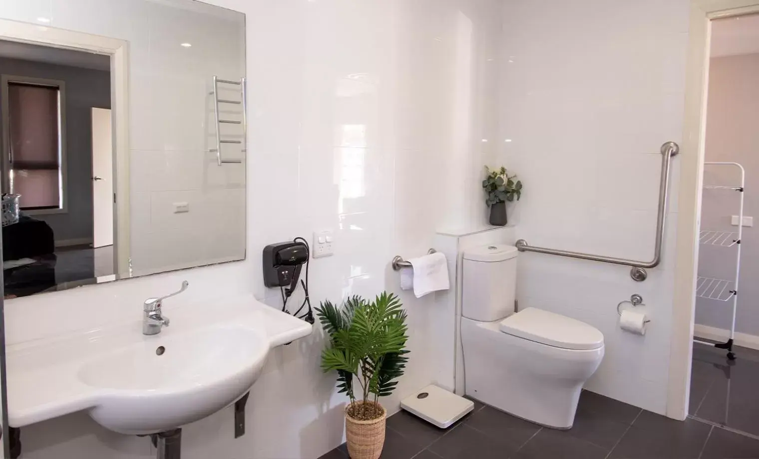 Bathroom in Cardiff Executive Apartments