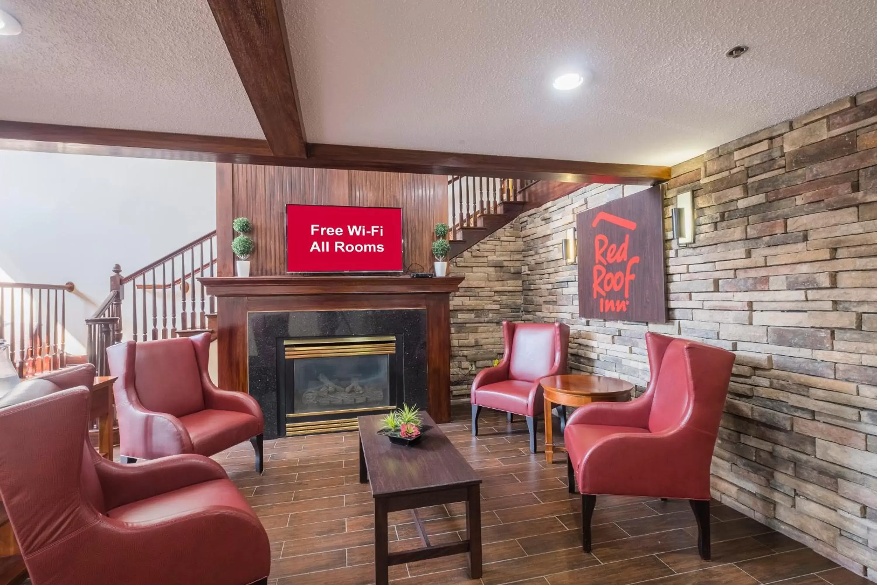 Lobby or reception, Seating Area in Red Roof Inn & Suites Stafford