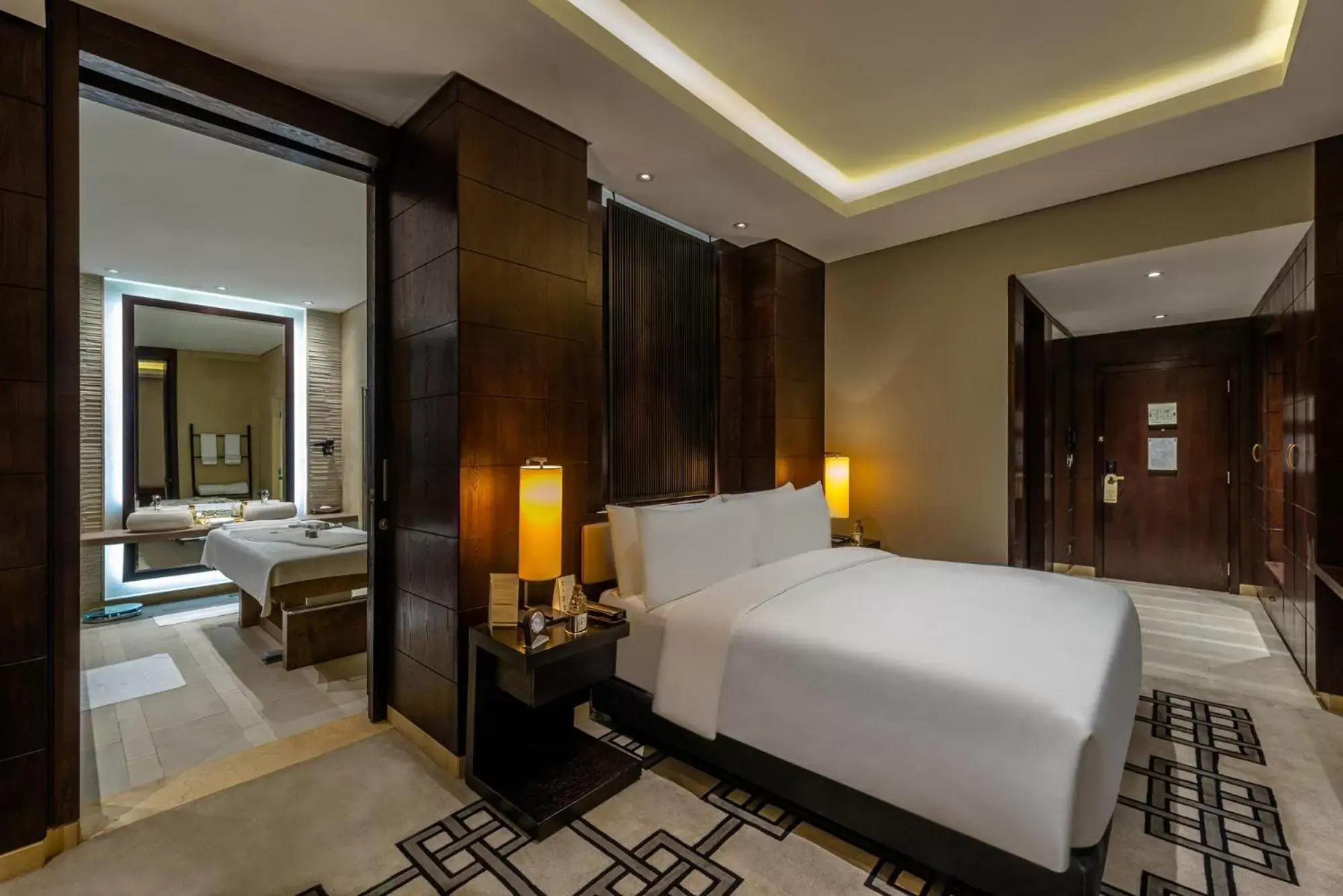 Bed in Narcissus Riyadh Hotel & Spa