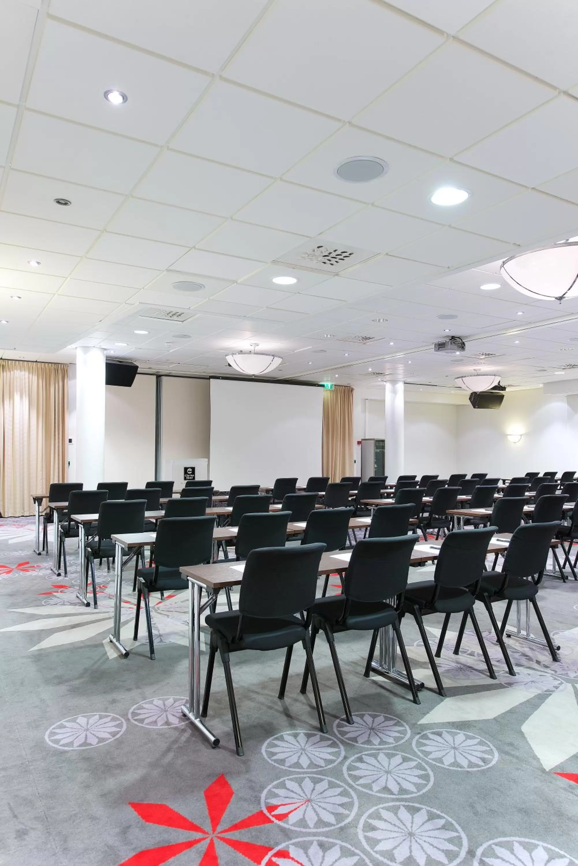 Meeting/conference room in Home Hotel Aurora