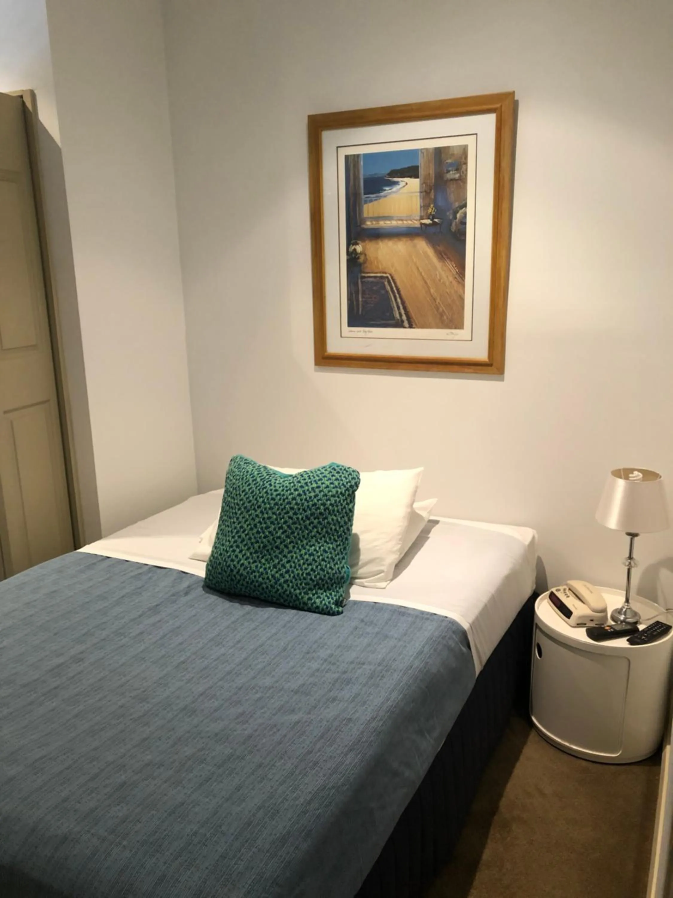 Bed in Hotel 59 Sydney