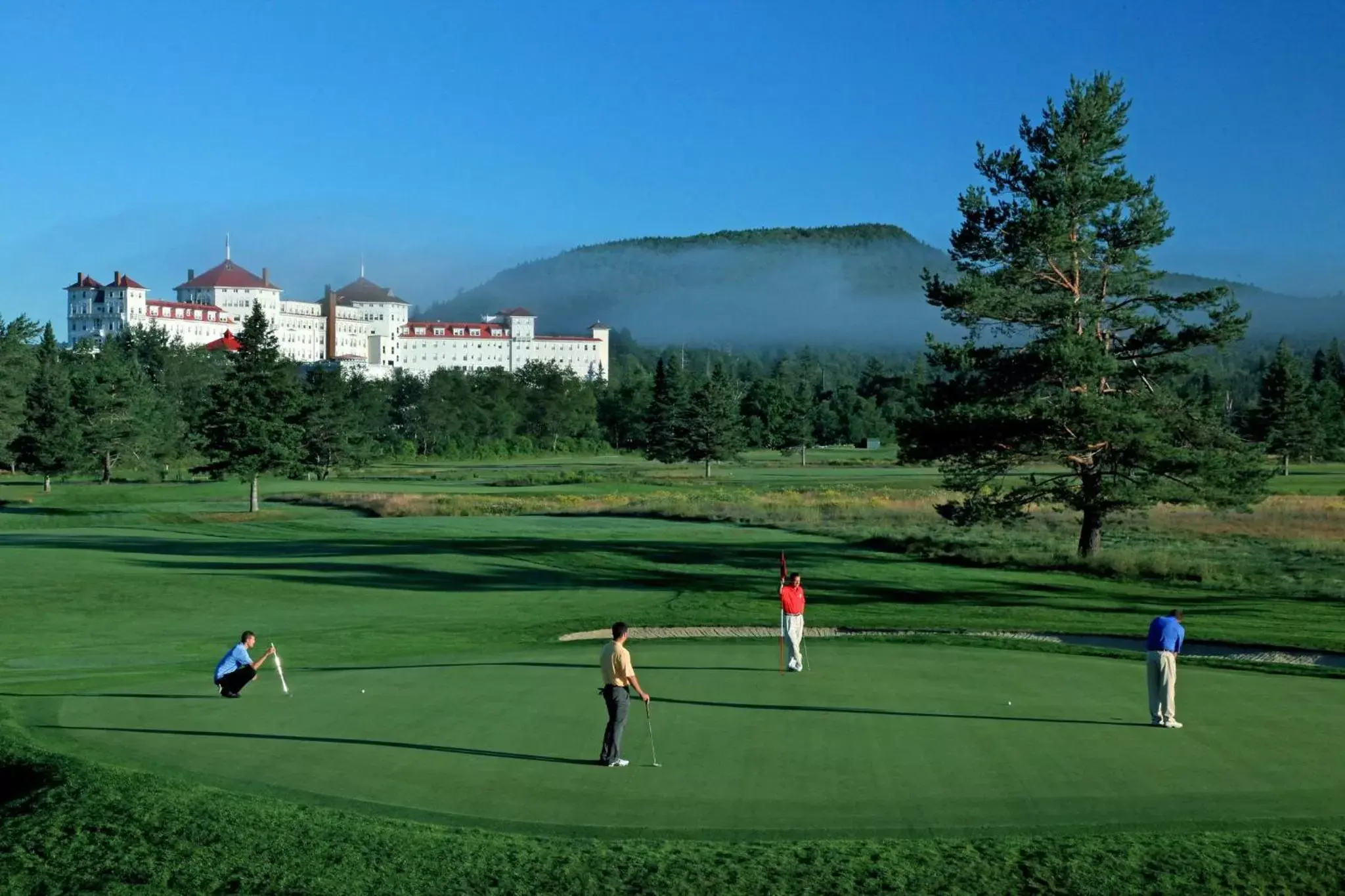 Golfcourse, Golf in Omni Bretton Arms Inn at Mount Washington Resort