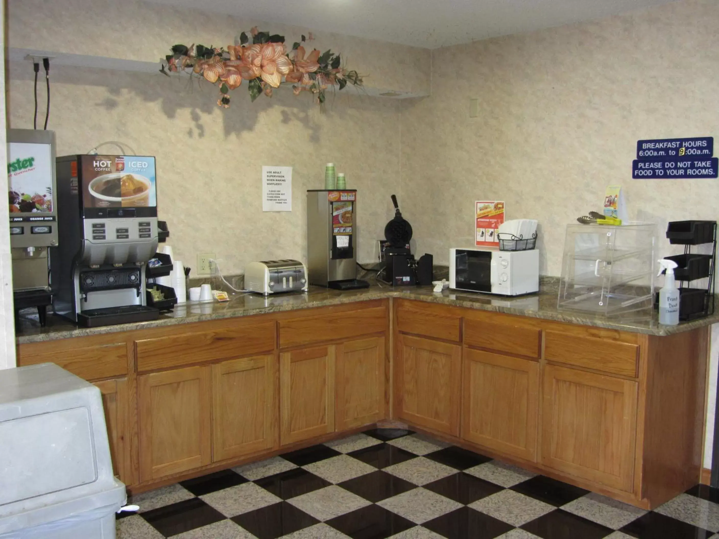 Restaurant/places to eat in Microtel Inn & Suites by Wyndham Amarillo Restaurant/places to eat in Microtel Inn & Suites by Wyndham Amarillo