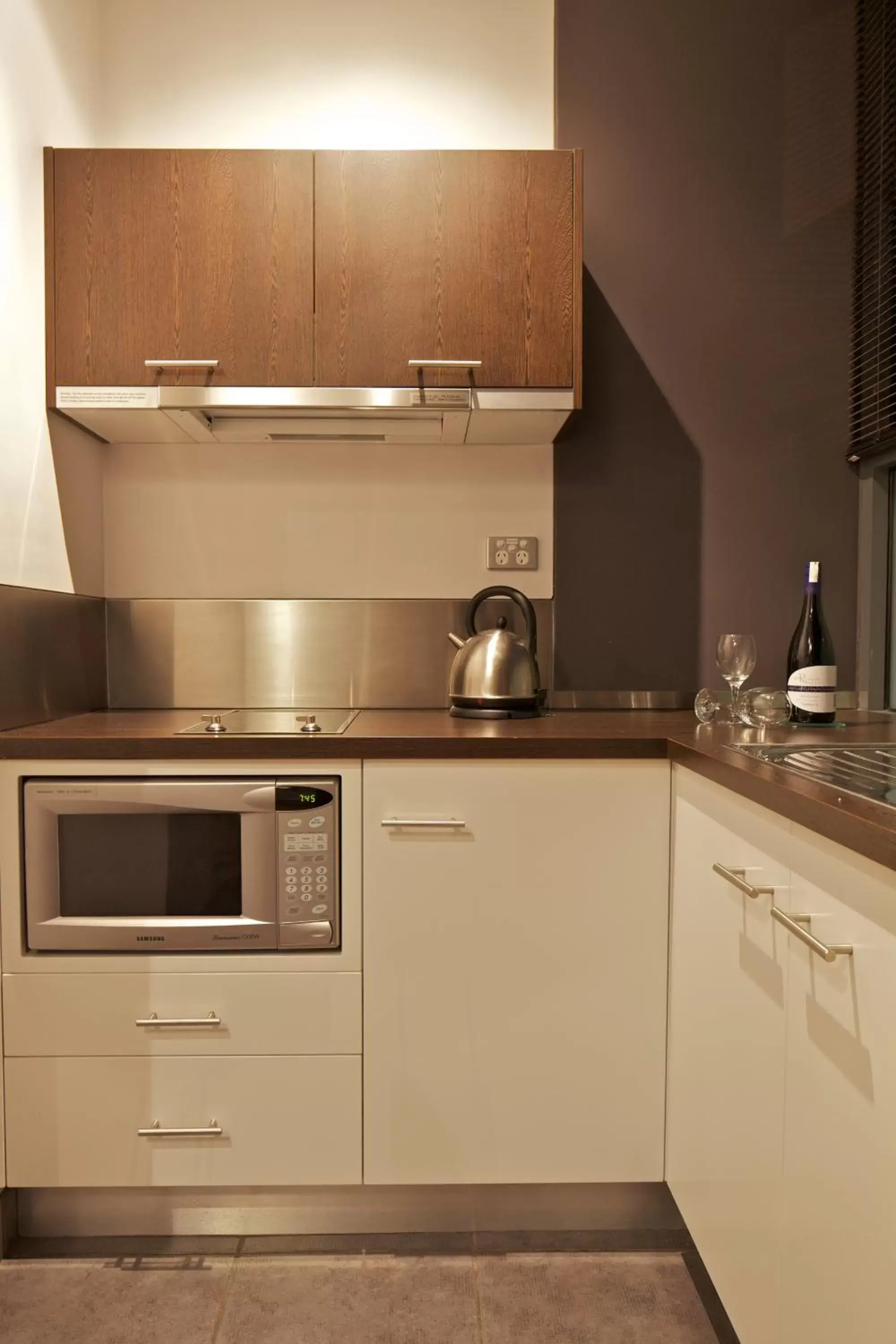 Kitchen or kitchenette, Kitchen/Kitchenette in Zero Davey Boutique Apartment Hotel