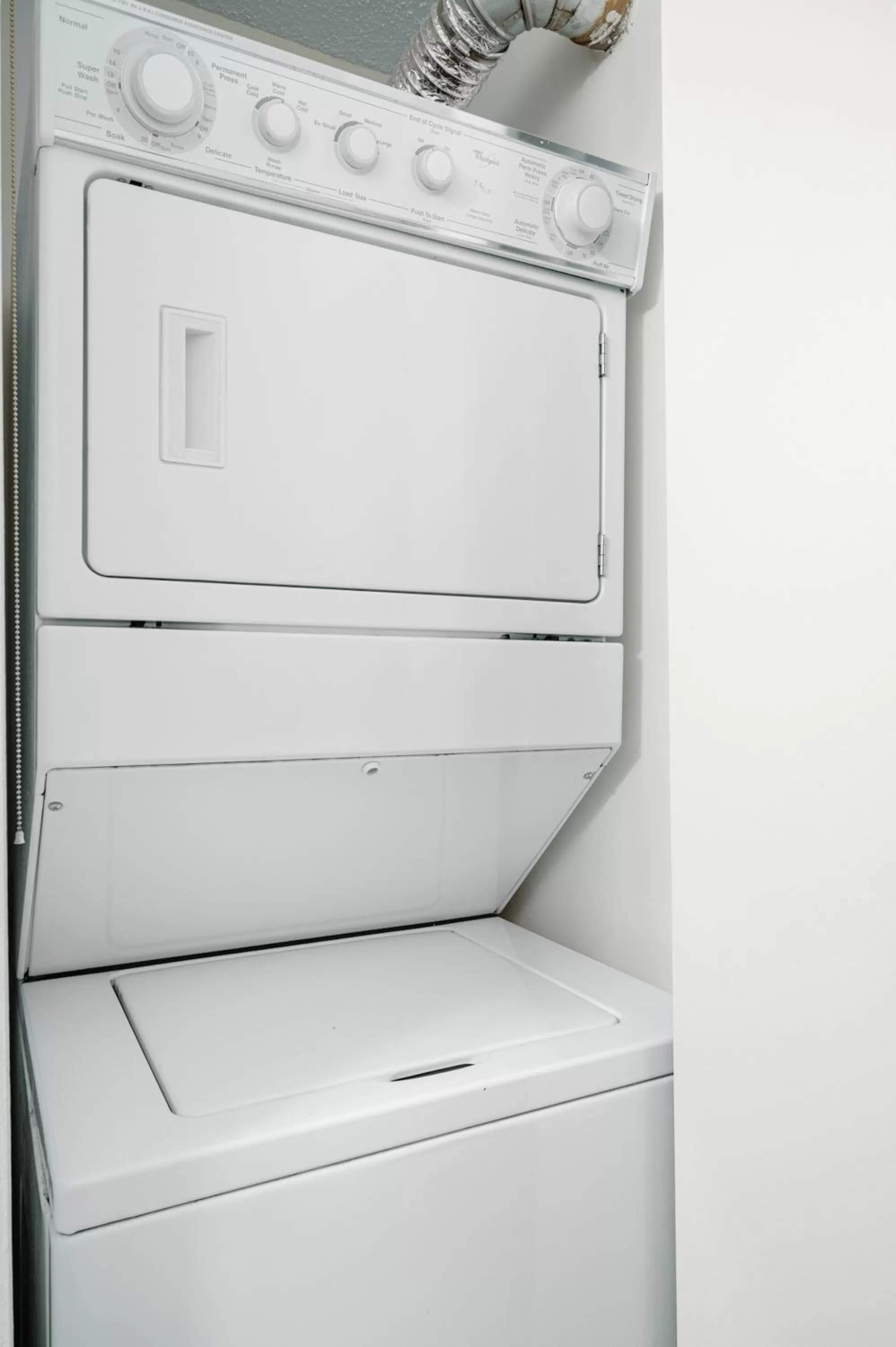 laundry in Kasa Magnificent Mile Chicago