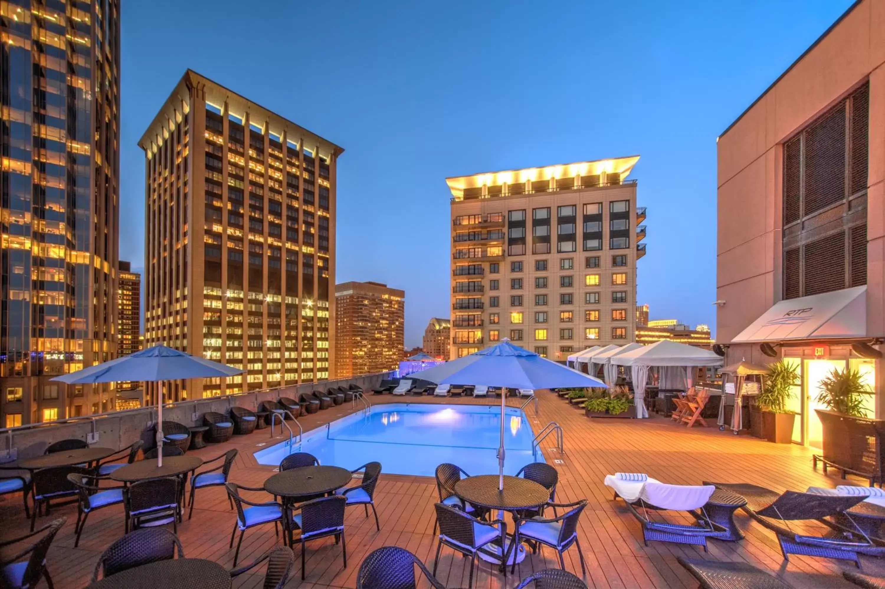 Property building, Swimming Pool in The Colonnade Hotel