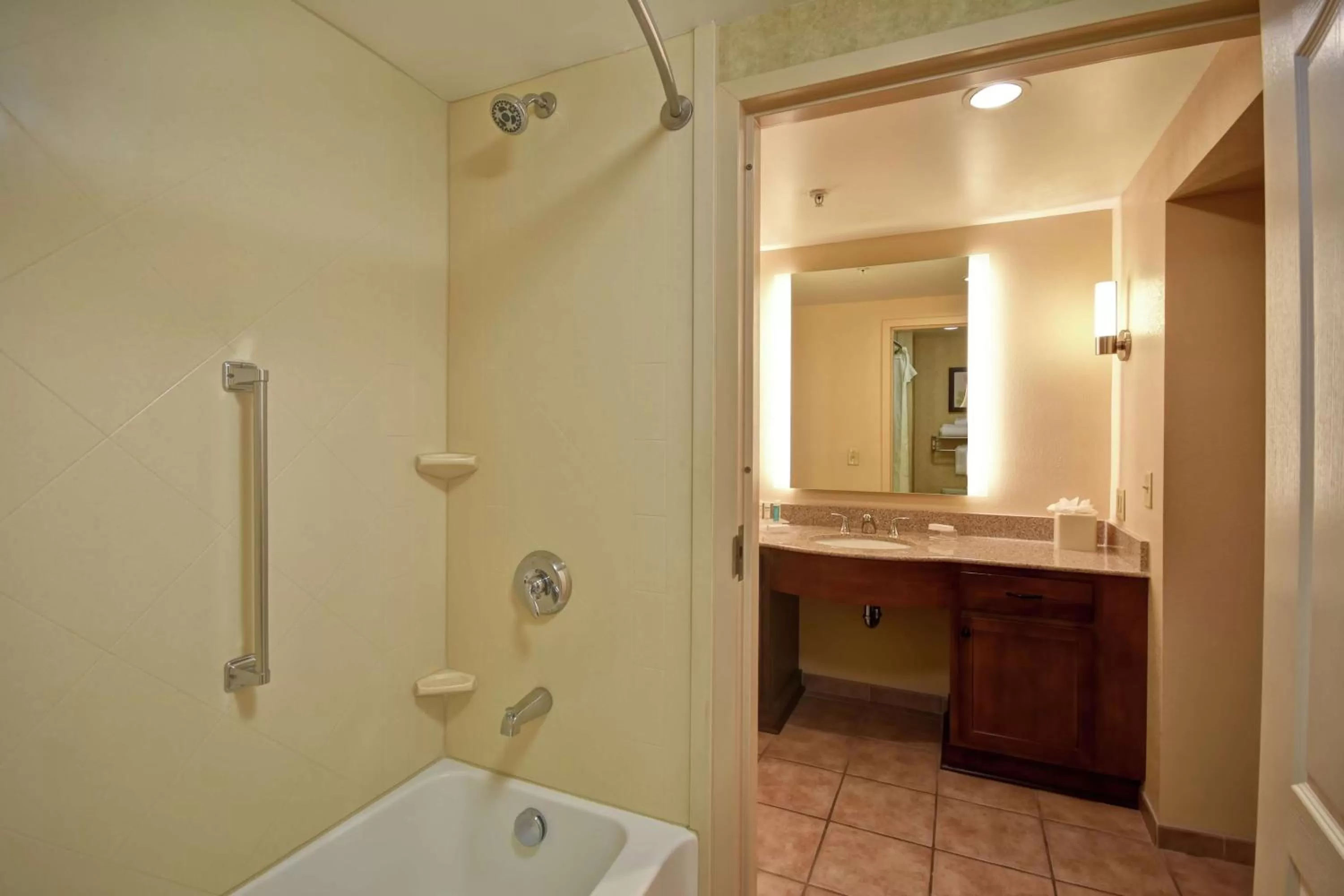 Bathroom in Homewood Suites by Hilton Lancaster