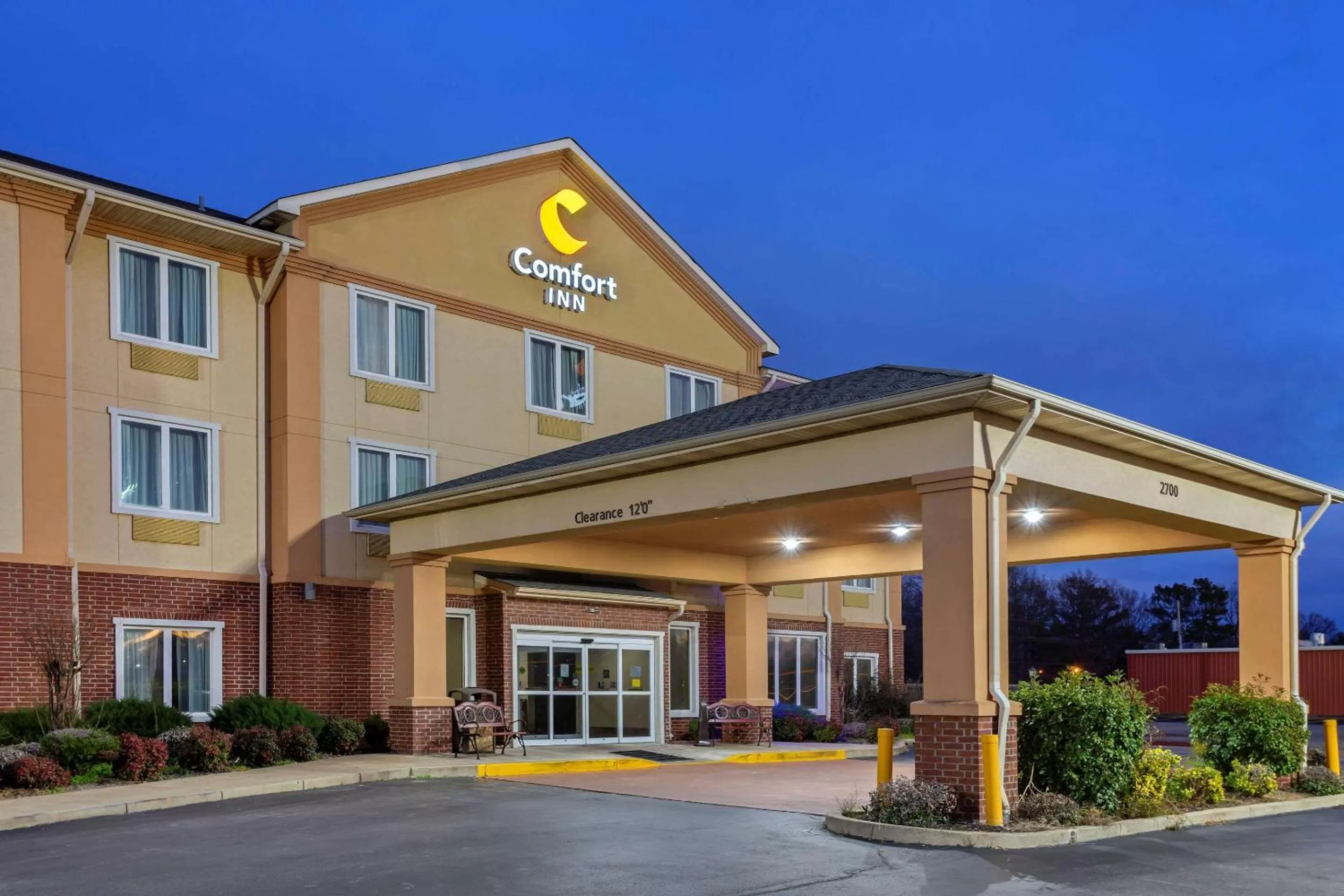 Property building in Comfort Inn Marion - West Memphis