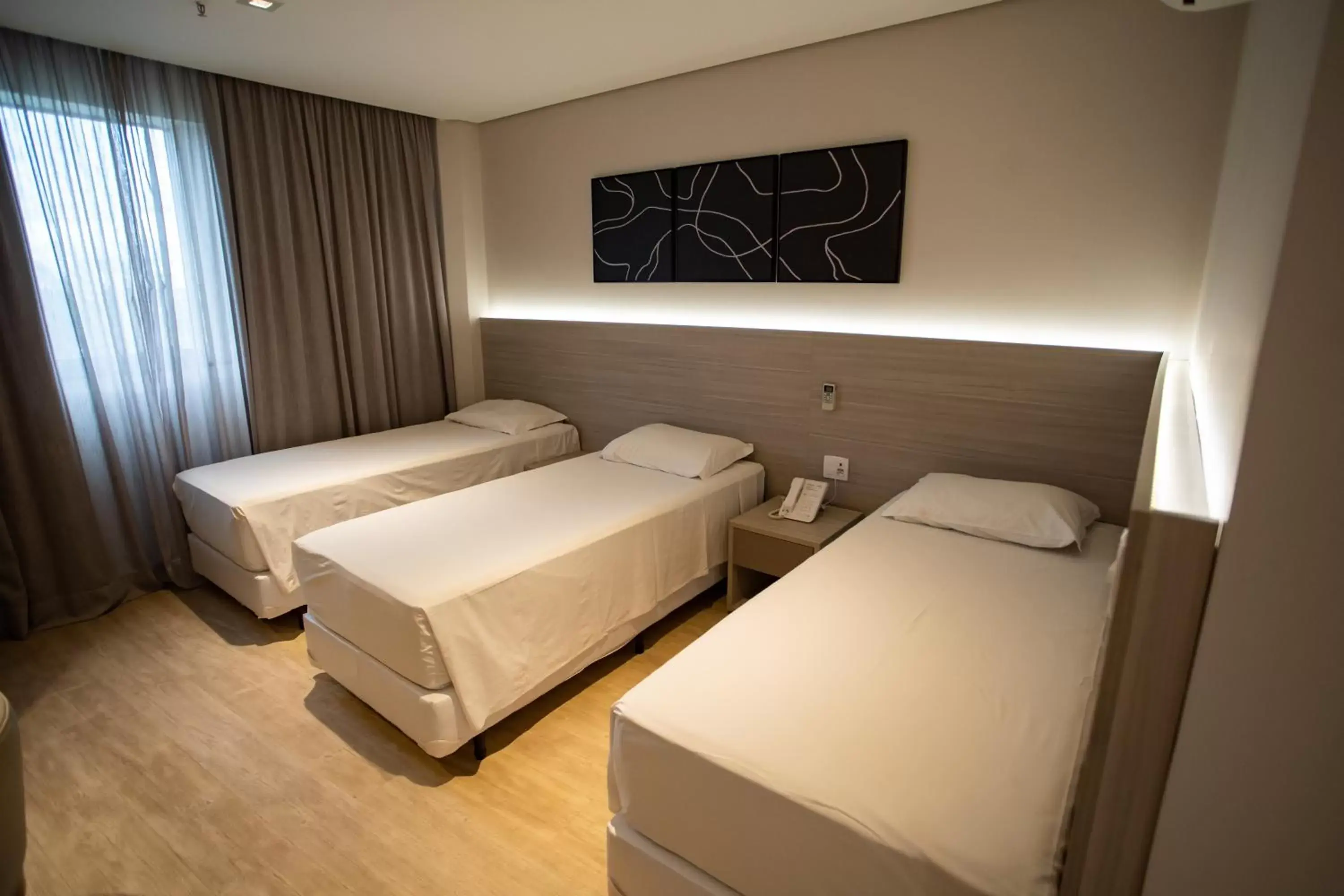 Triple Room - single occupancy in Zahara Hotel Triple Room - single occupancy in Zahara Hotel