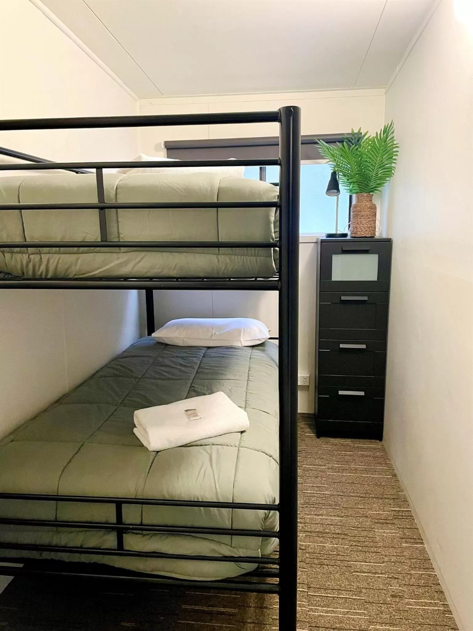 bunk bed, Bed in Esk Caravan Park & Rail Trail Motel