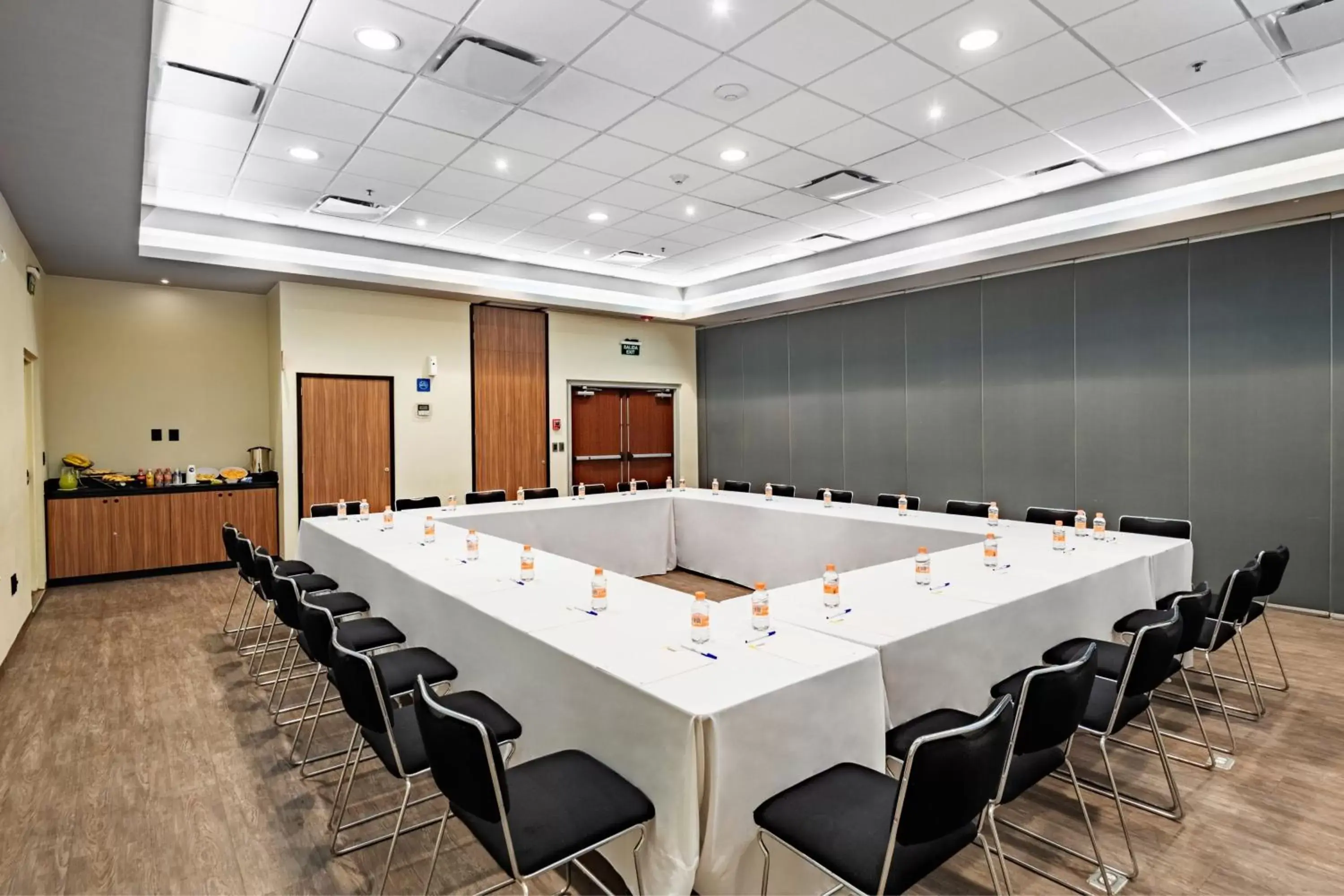 Meeting/conference room in City Express by Marriott Villahermosa
