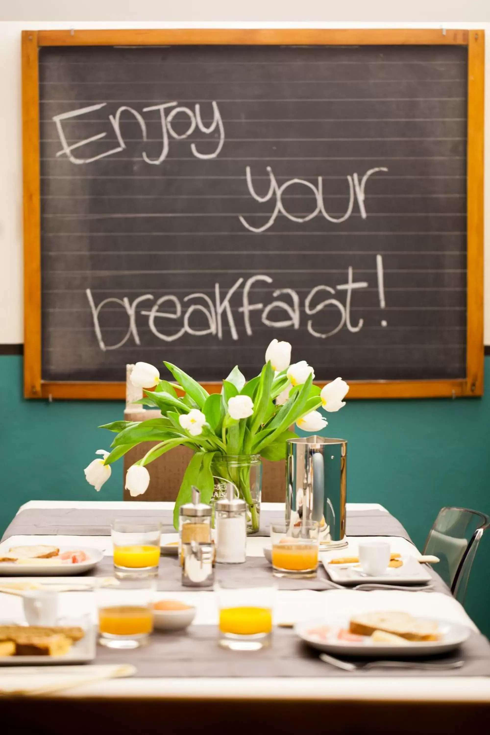 Buffet breakfast, Restaurant/Places to Eat in Virgula B&B