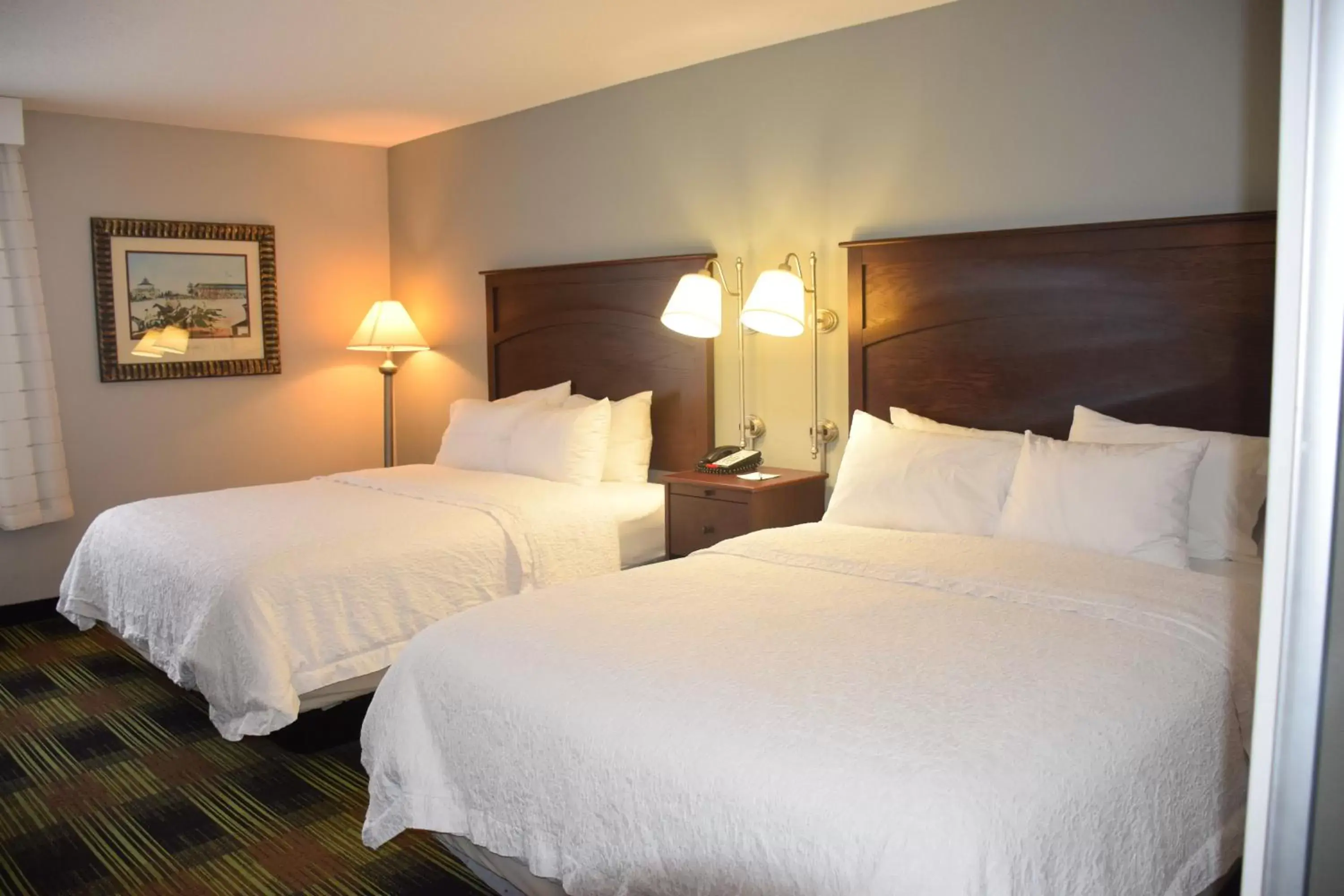 Photo of the whole room, Bed in Wingate by Wyndham Baltimore BWI Airport