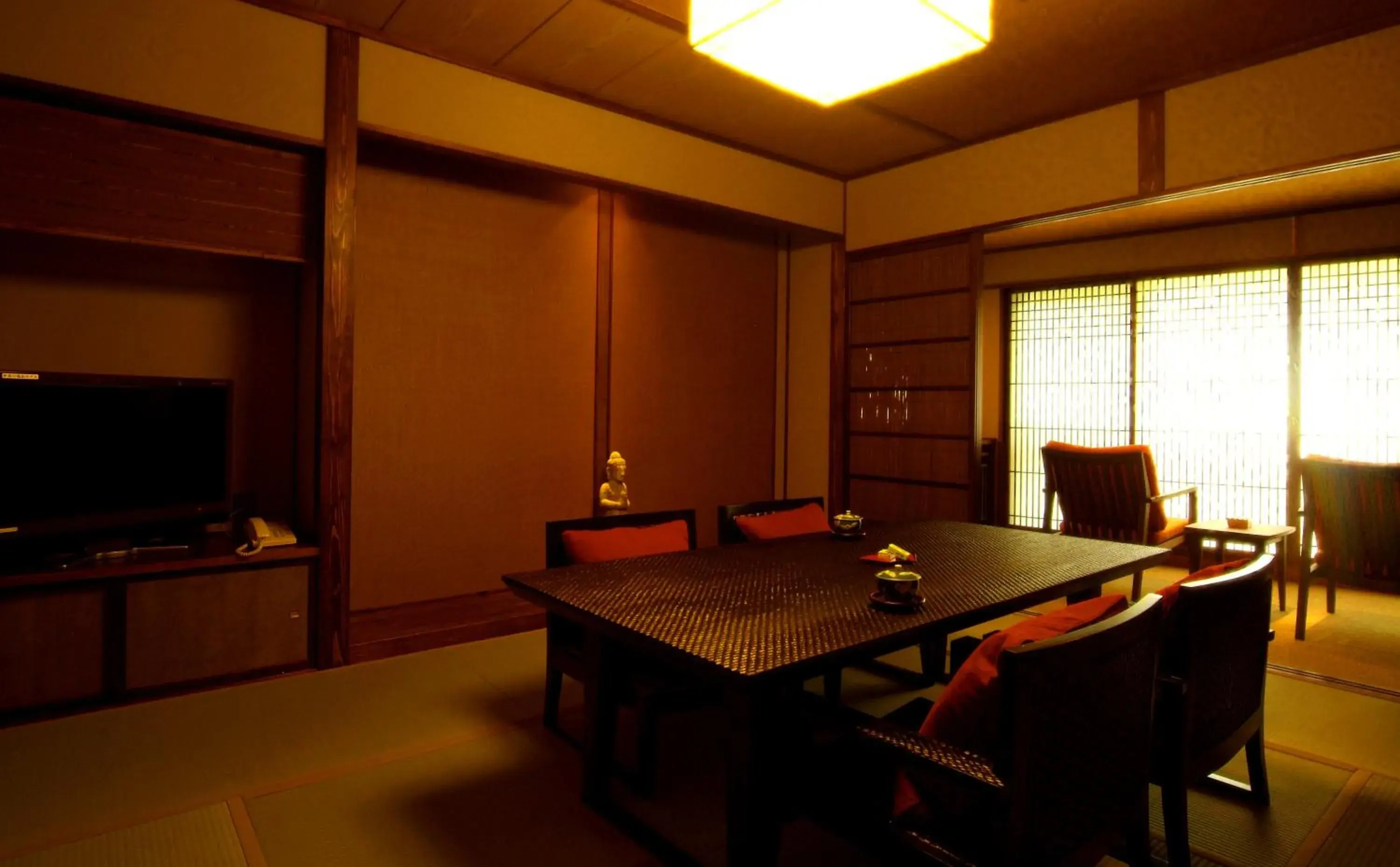 Photo of the whole room, Dining Area in Hakoneyumoto Onsen Yaeikan