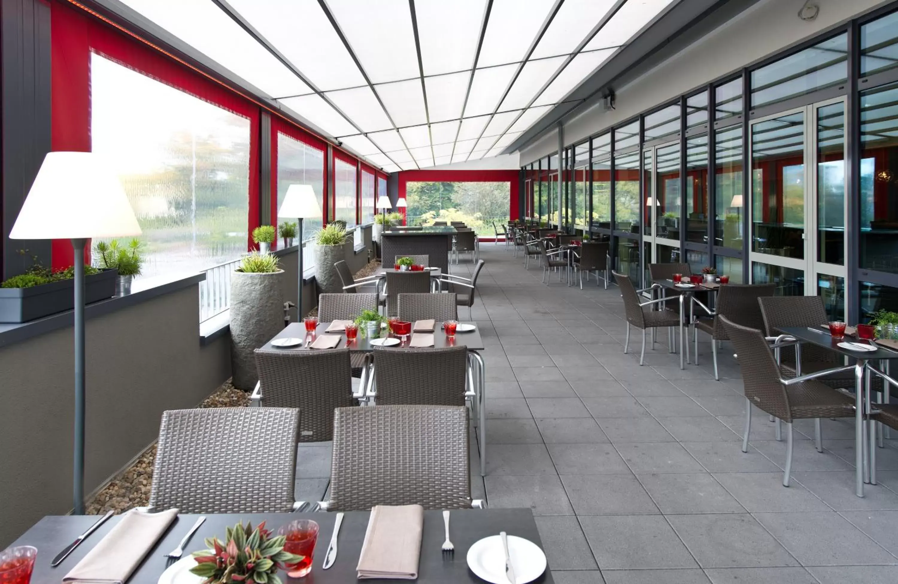 Balcony/Terrace, Restaurant/Places to Eat in Leonardo Hotel Völklingen-Saarbrücken