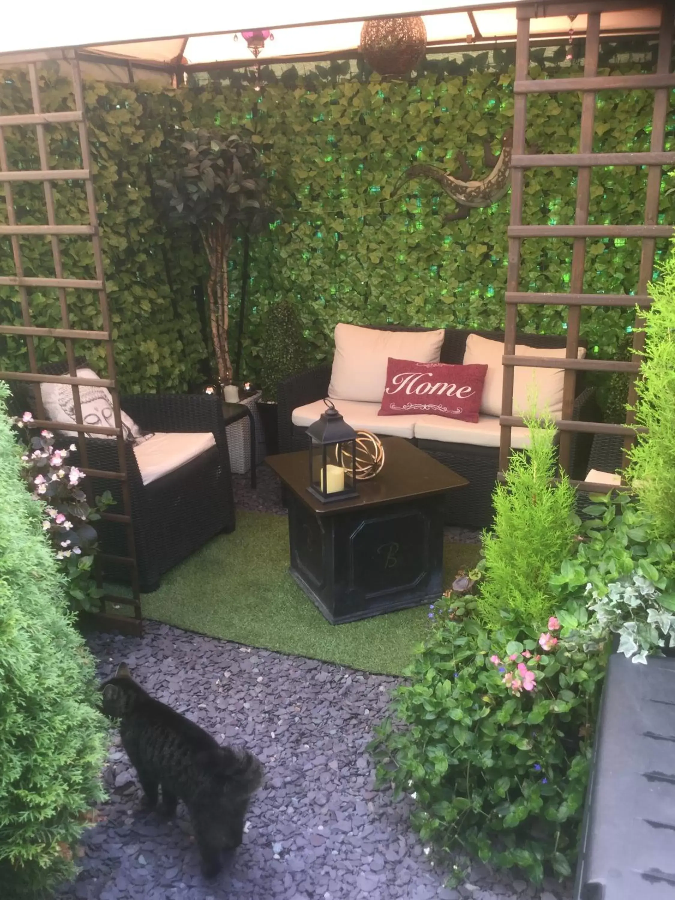 Garden in Brookside Hotel & Restaurant