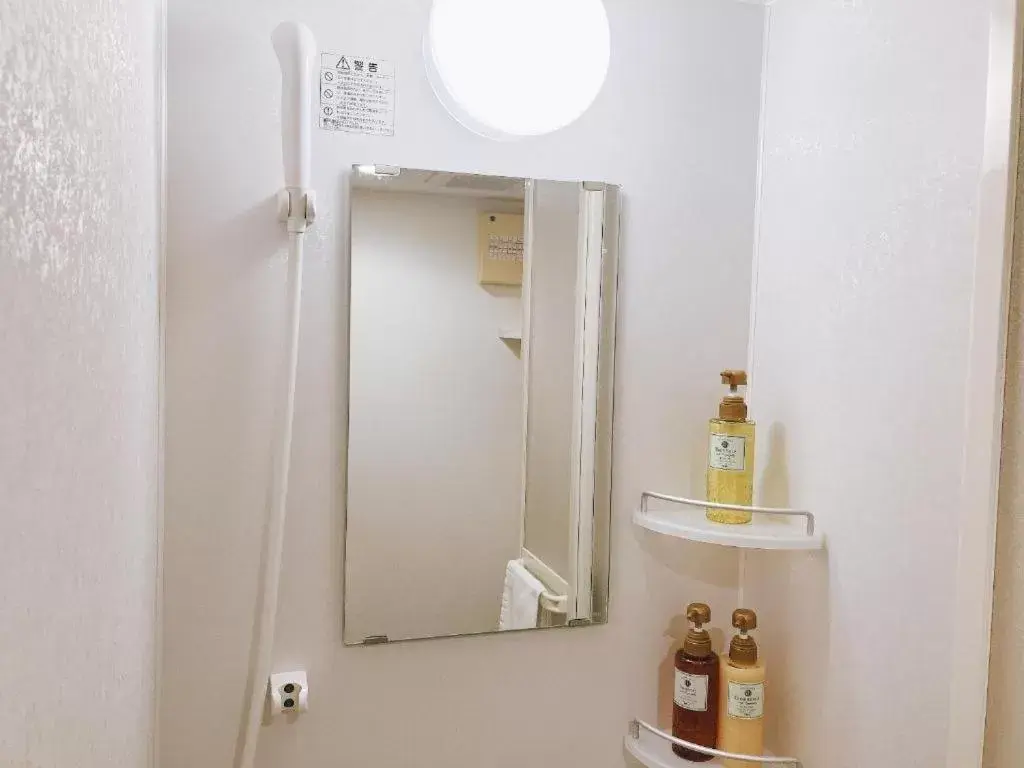 Shower, Bathroom in Dormy Inn Kanazawa Natural Hot Spring