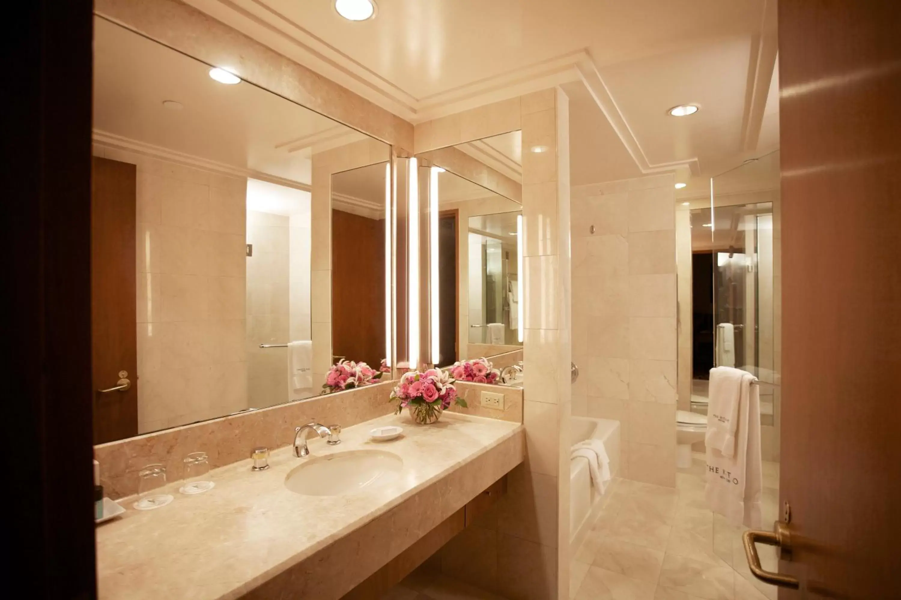 Bathroom in The Kitano Hotel New York