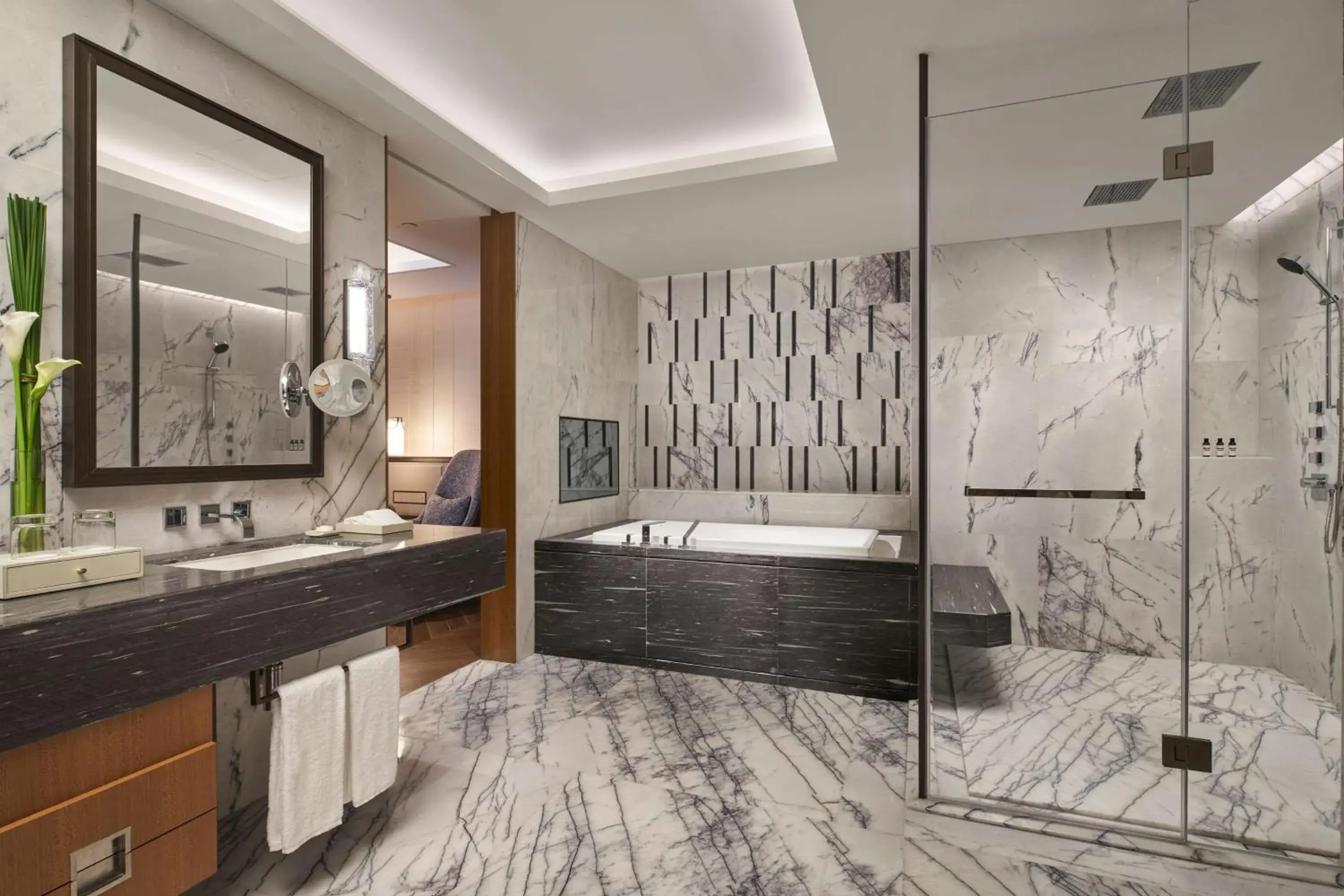 Bathroom in Hyatt Regency Guangzhou Zengcheng