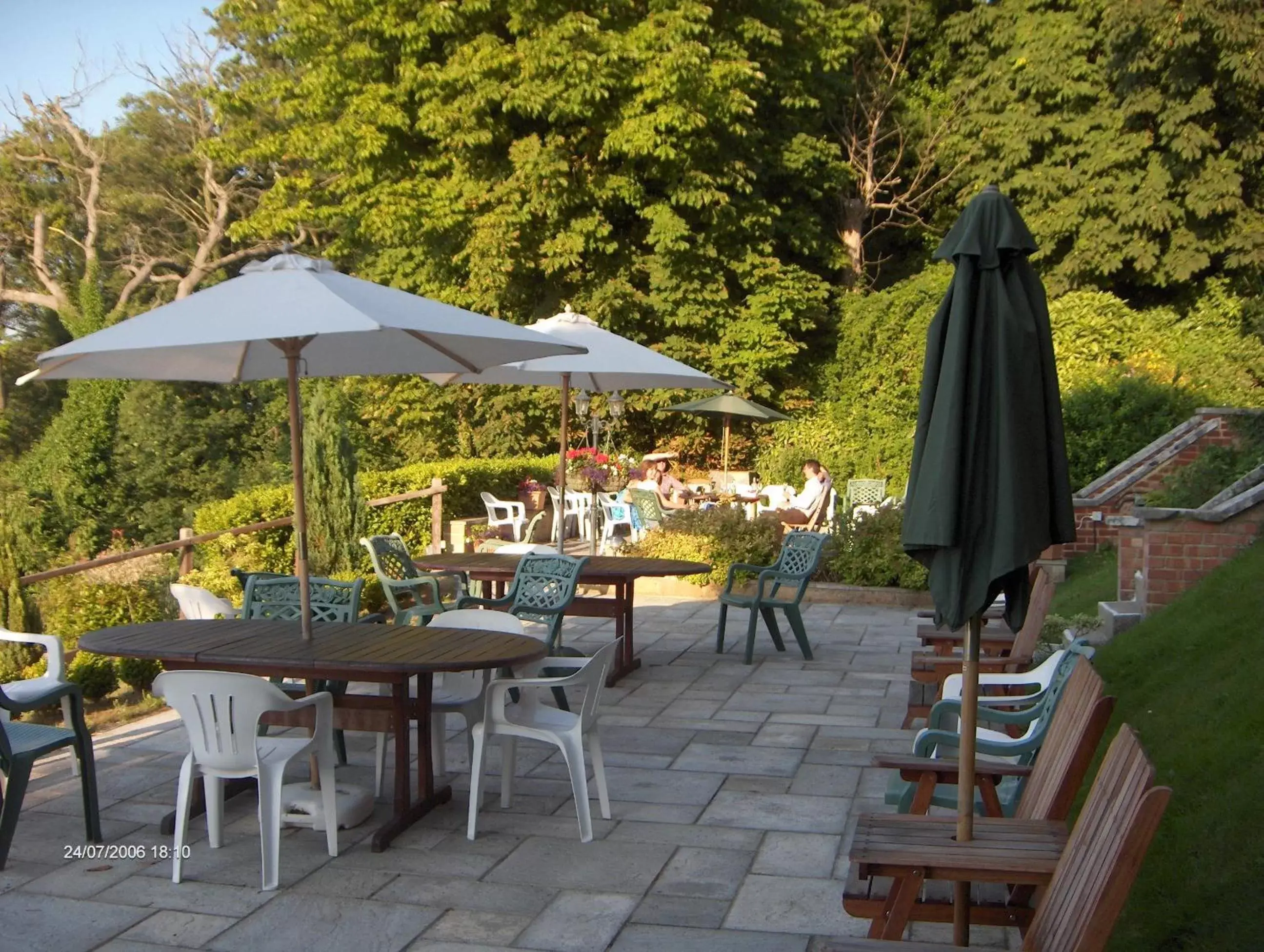 Garden, Restaurant/Places to Eat in Villa Rothsay Hotel