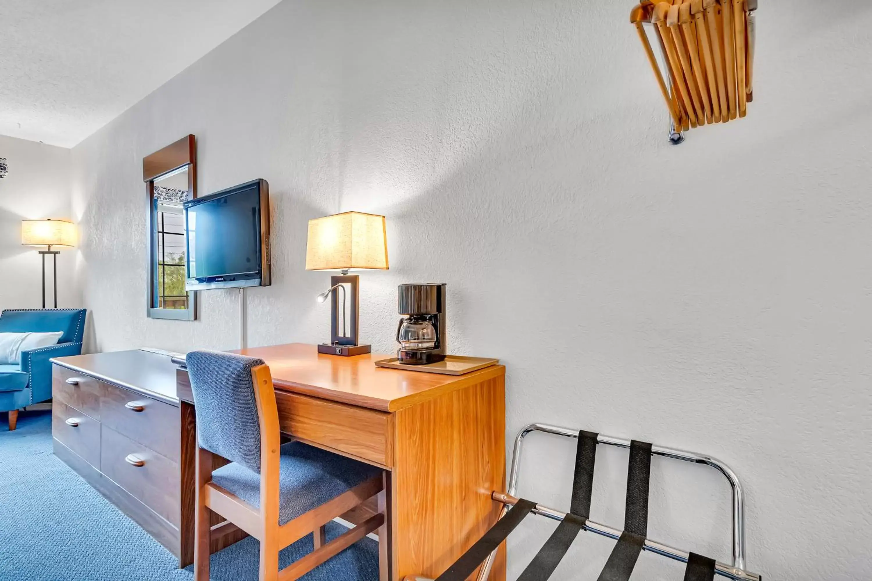 Double Room with Two Double Beds - Non-Smoking in Autumn Creek Branson Double Room with Two Double Beds - Non-Smoking in Autumn Creek Branson