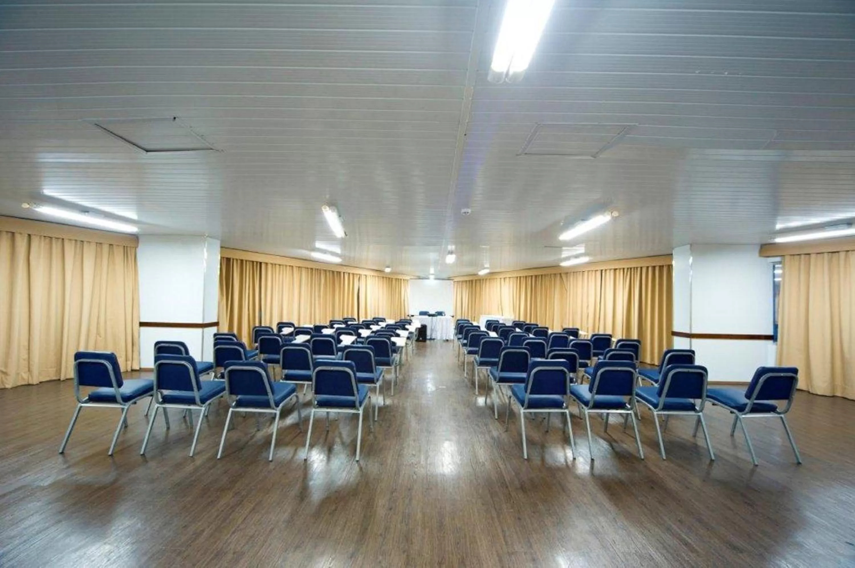 Meeting/conference room in Hotel Dan Inn São José dos Campos