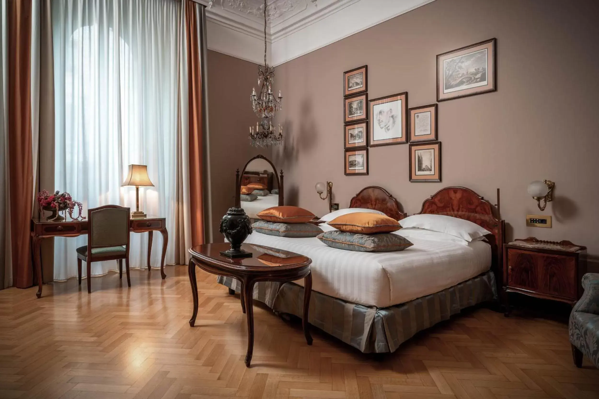 Bed in Grand Hotel et de Milan - The Leading Hotels of the World