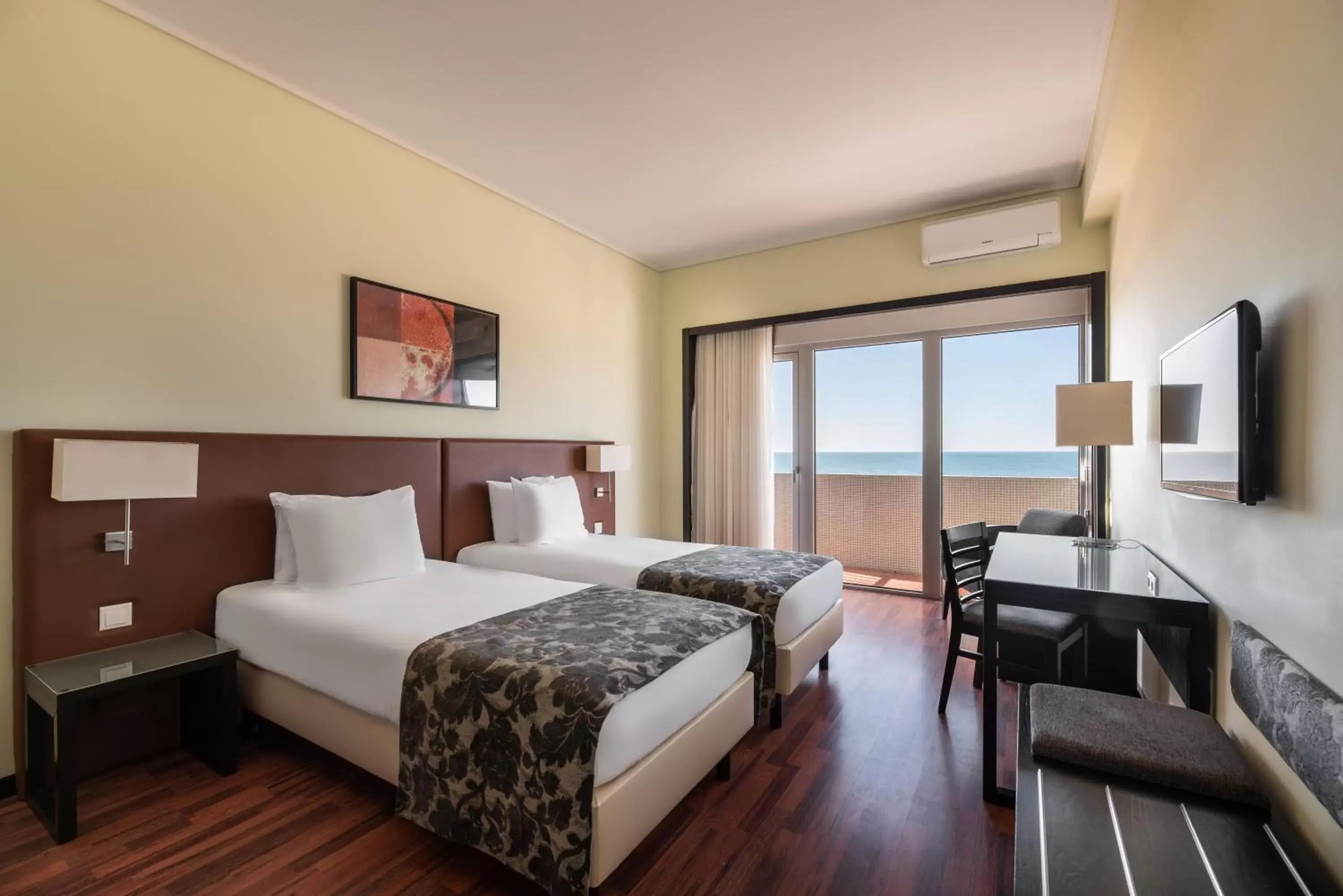 Bedroom in Exe Praia Golfe