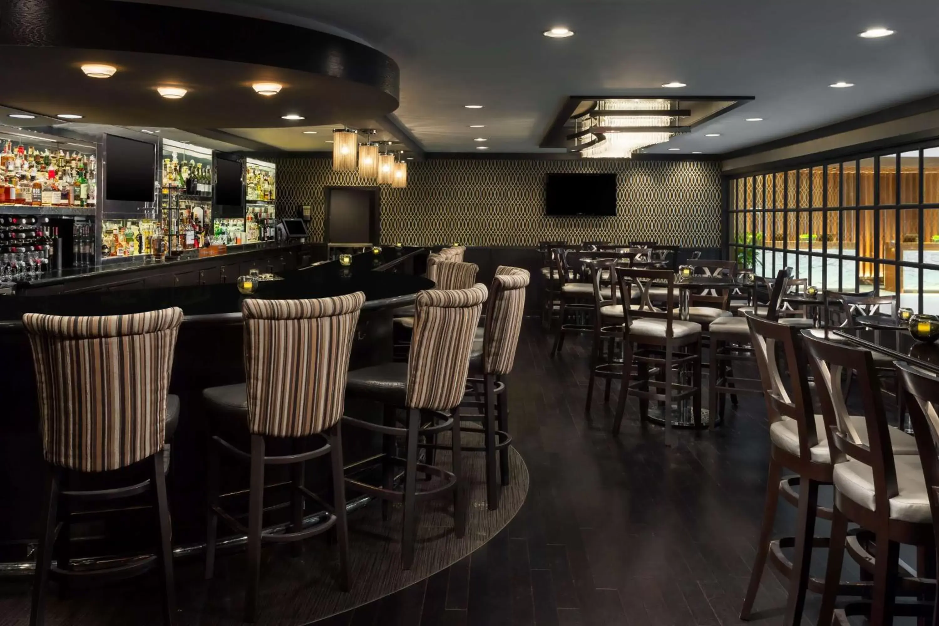 Restaurant/places to eat, Lounge/Bar in Hyatt Regency Bethesda near Washington D.C.