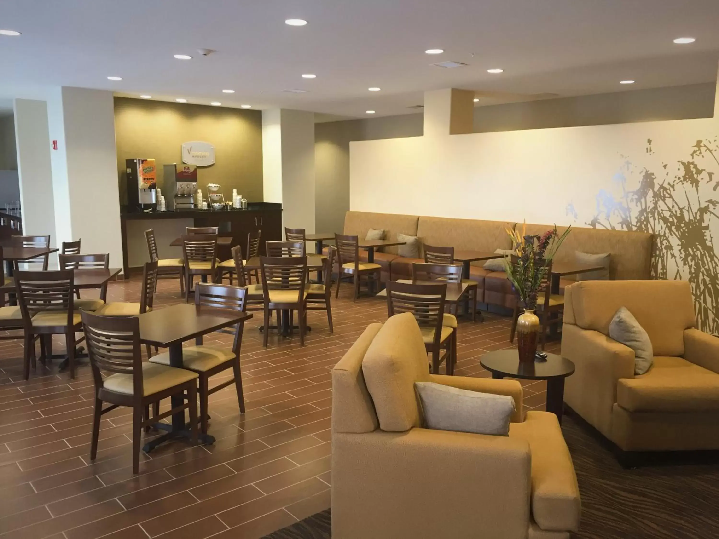 Lobby or reception, Restaurant/Places to Eat in Sleep Inn & Suites Carlsbad Caverns Area
