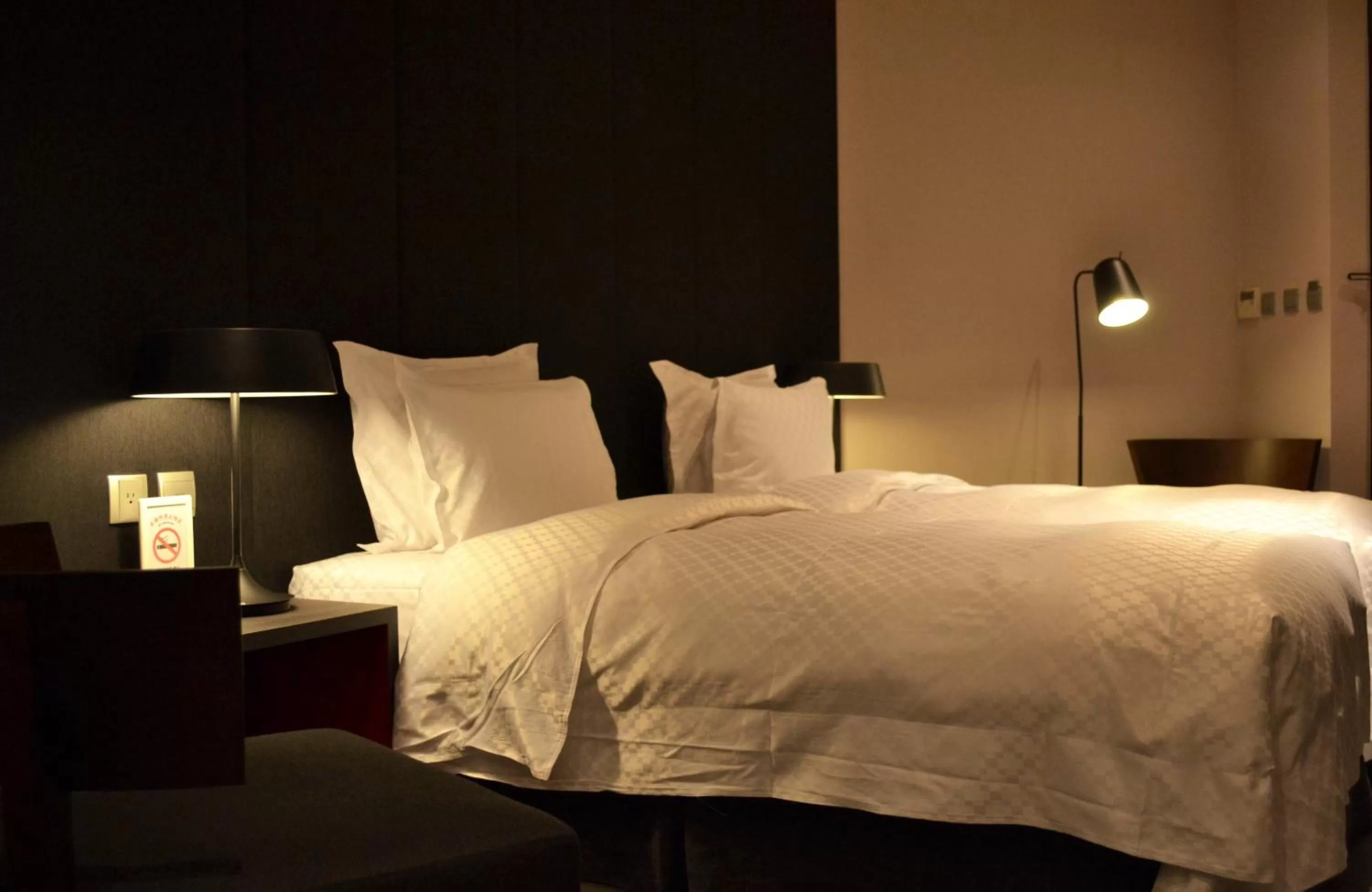 bunk bed, Bed in Hotel Lainn