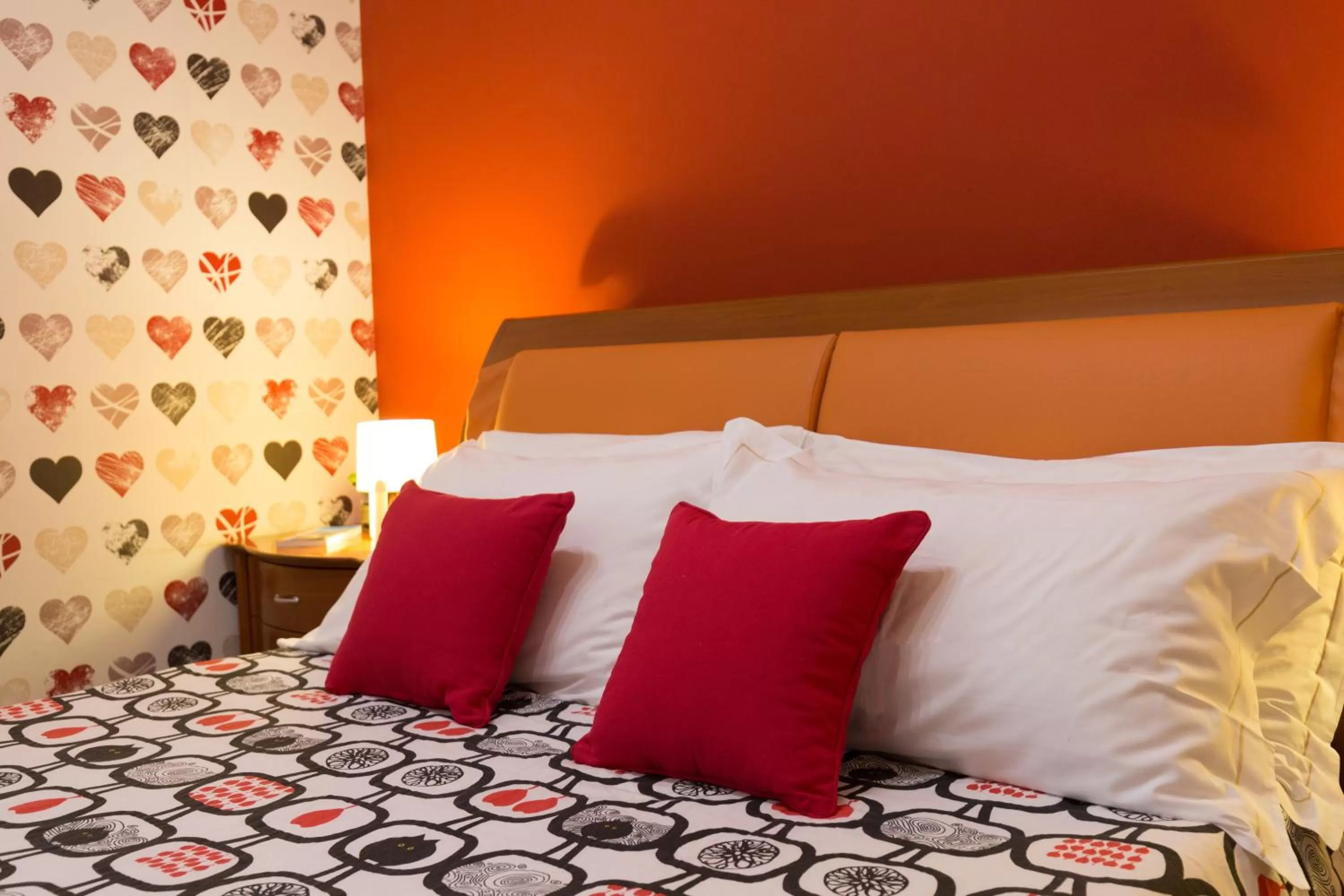 Decorative detail, Bed in B&B Miro Centro Catania