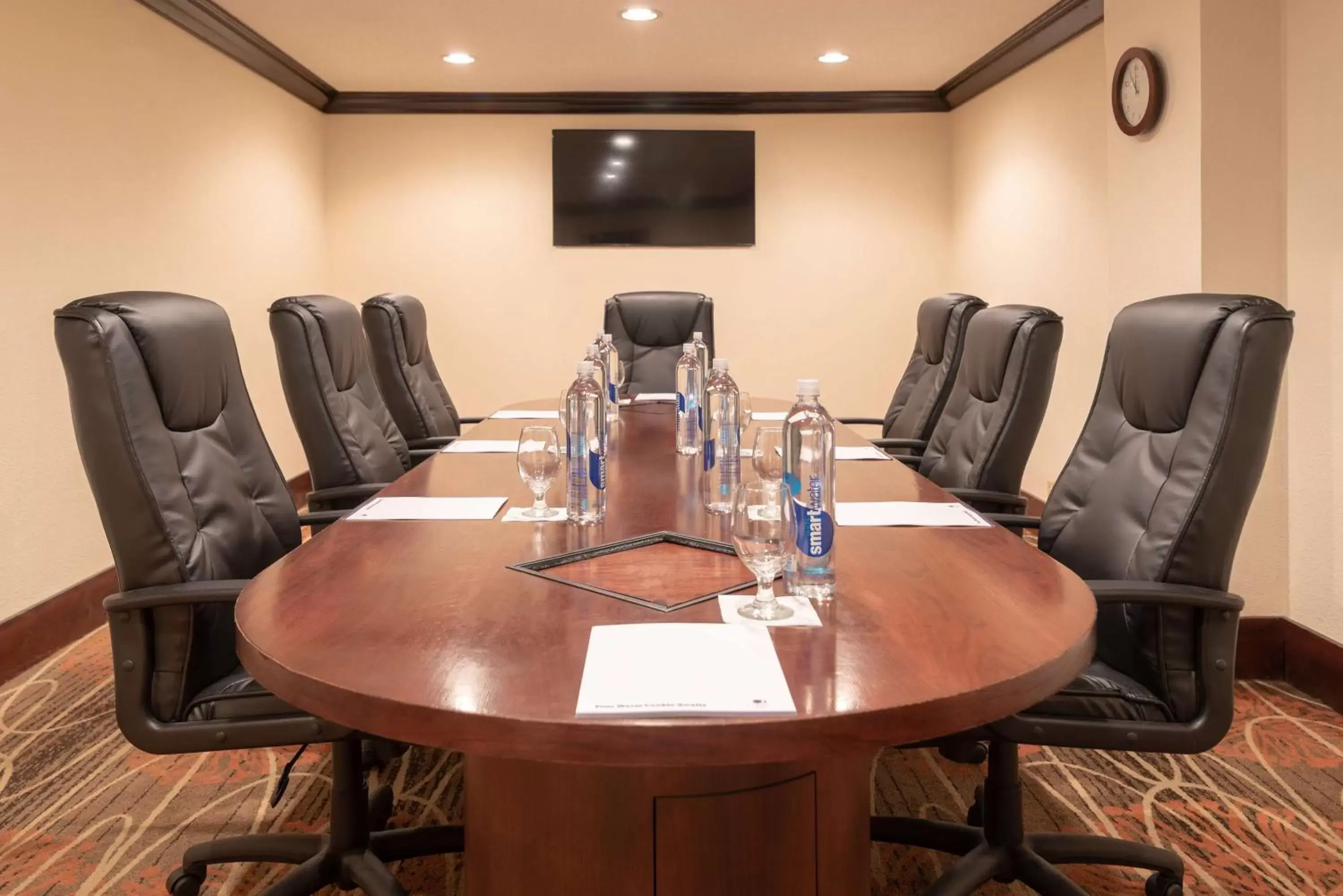 Meeting/conference room in DoubleTree by Hilton Norfolk Airport